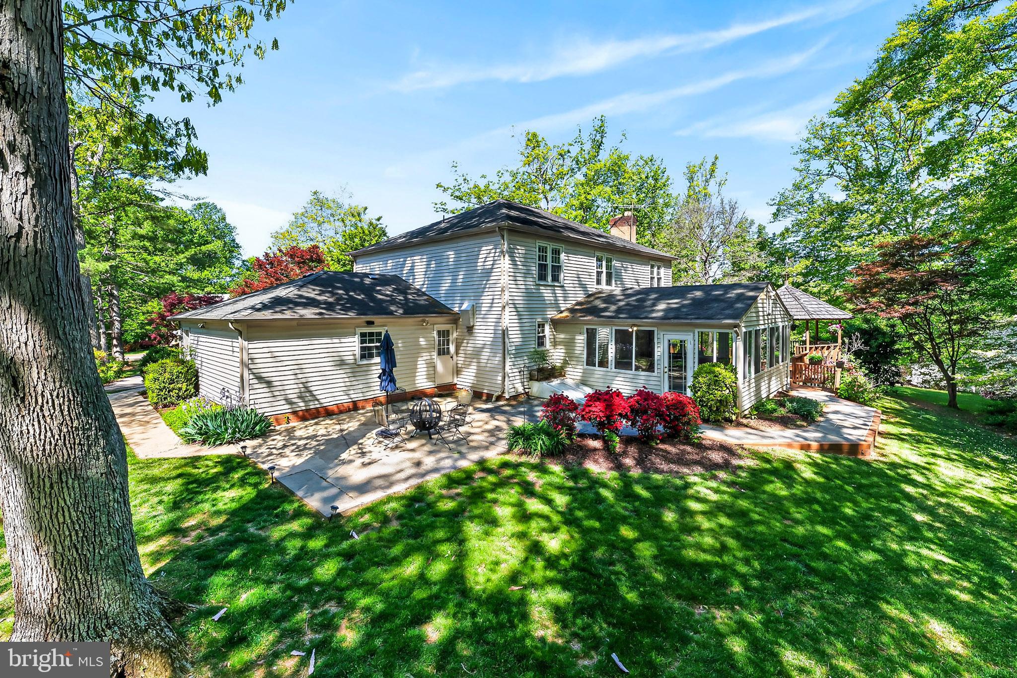 FAIRFAX STATION - Residential