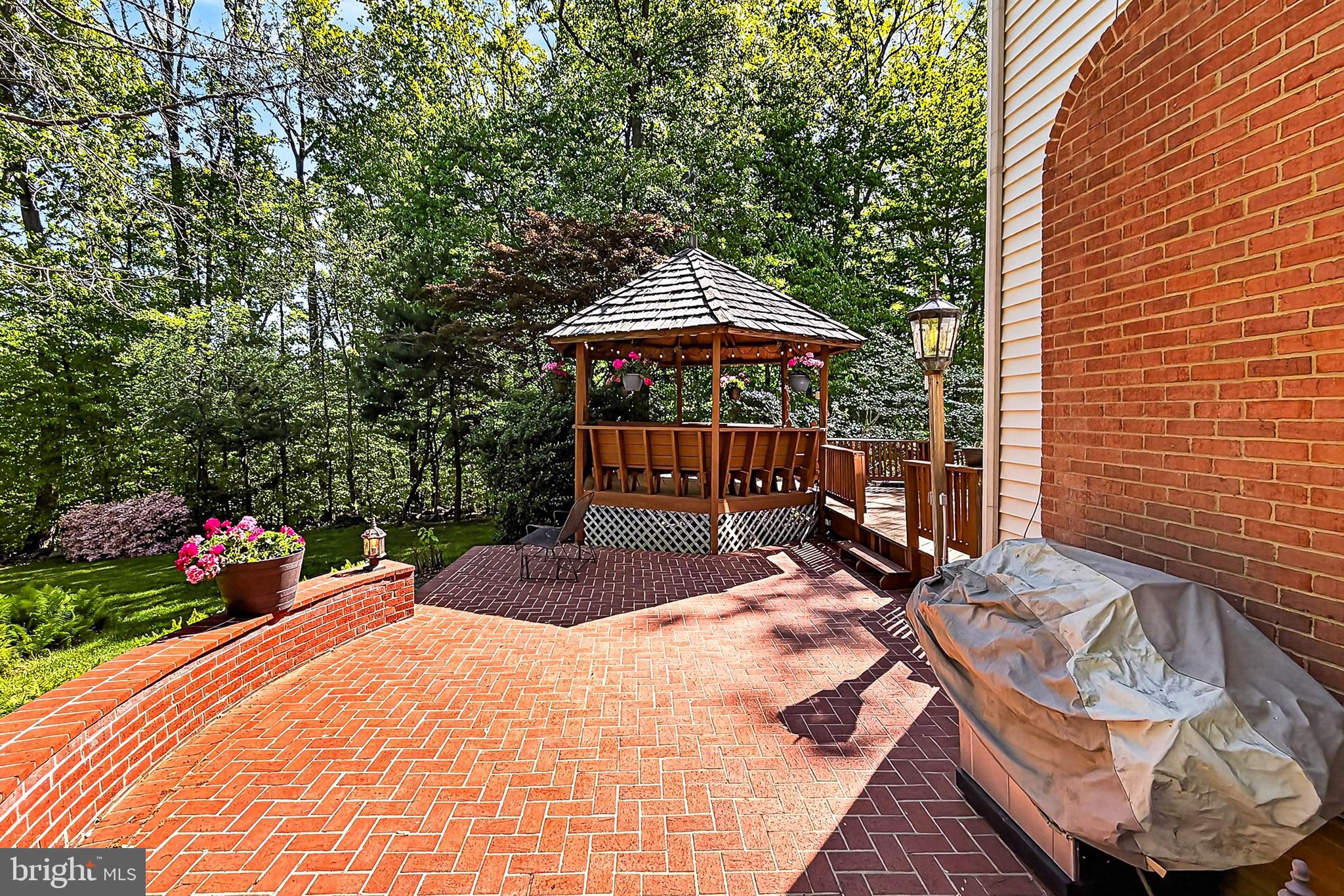 FAIRFAX STATION - Residential