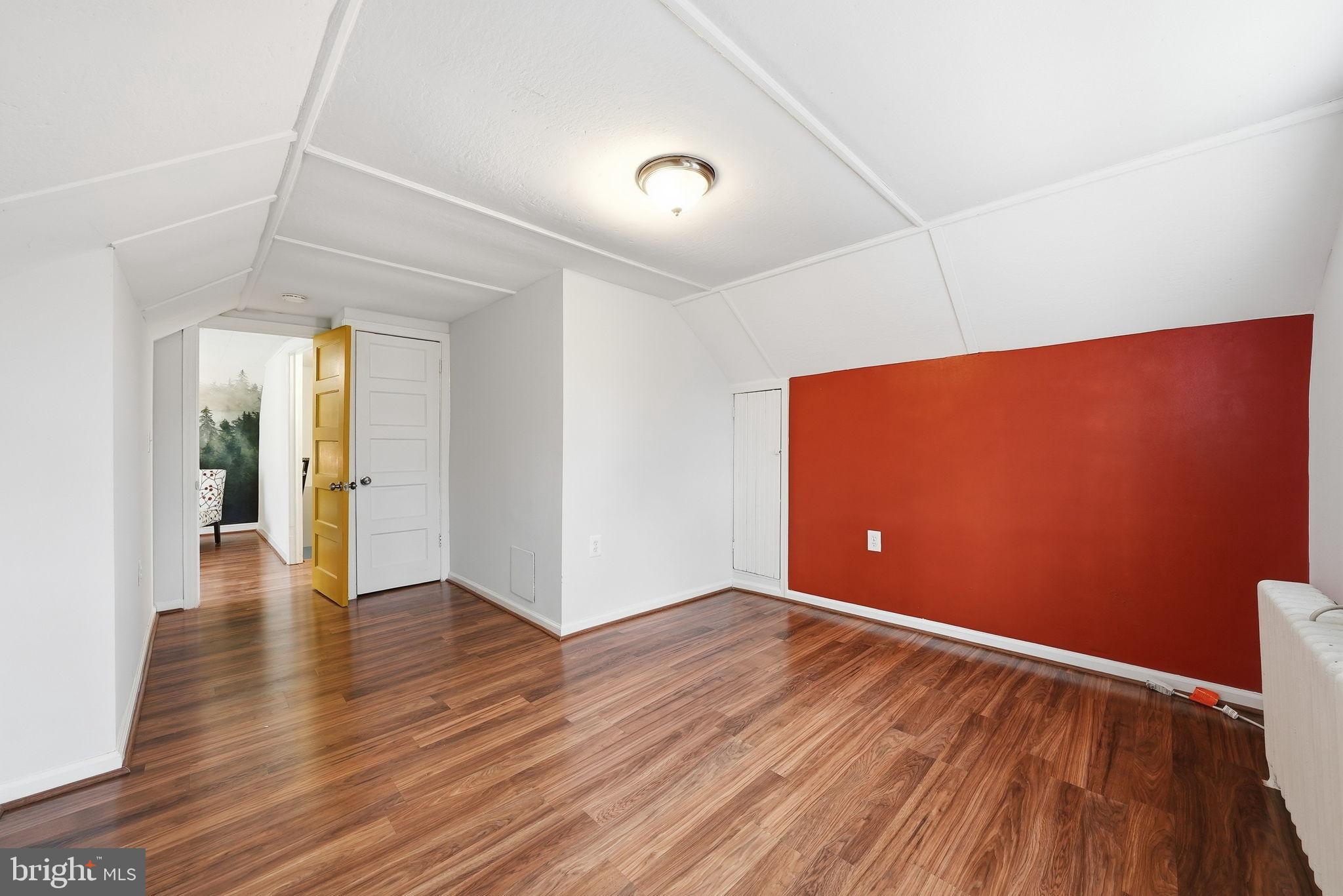 MOUNT RAINIER - Residential