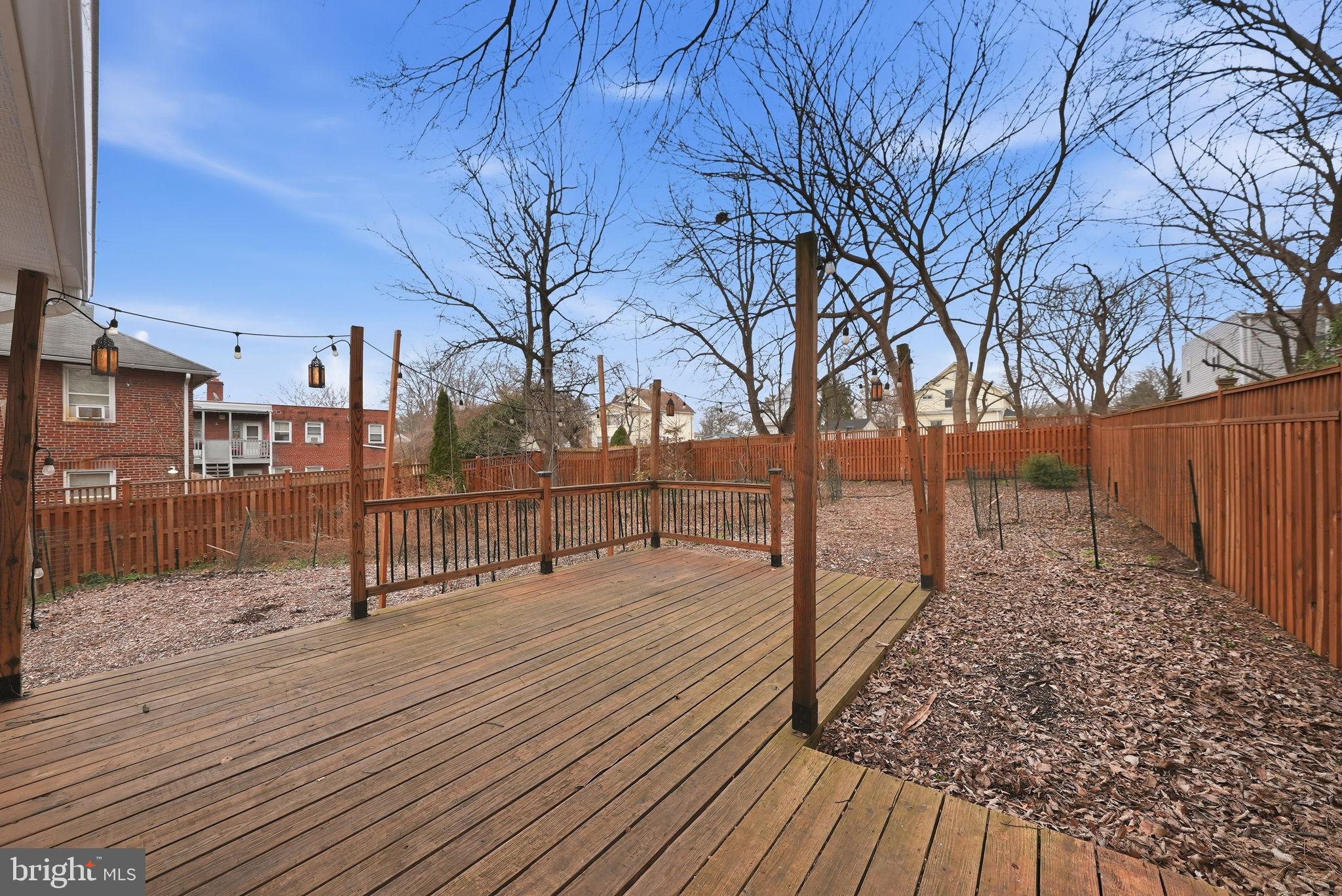 MOUNT RAINIER - Residential