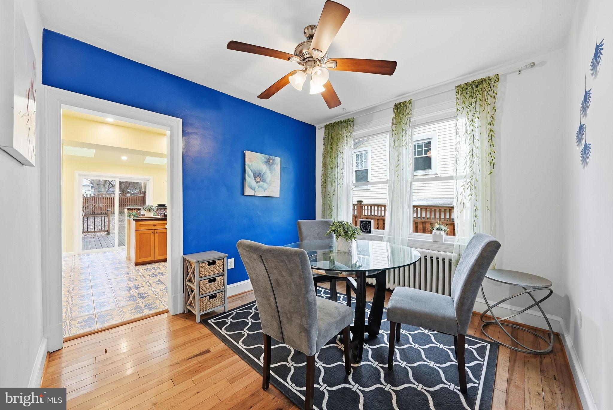 MOUNT RAINIER - Residential