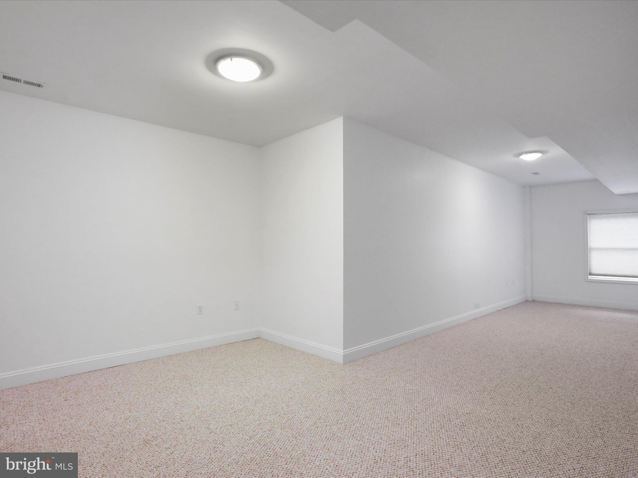 WESTWOOD MANOR - Residential