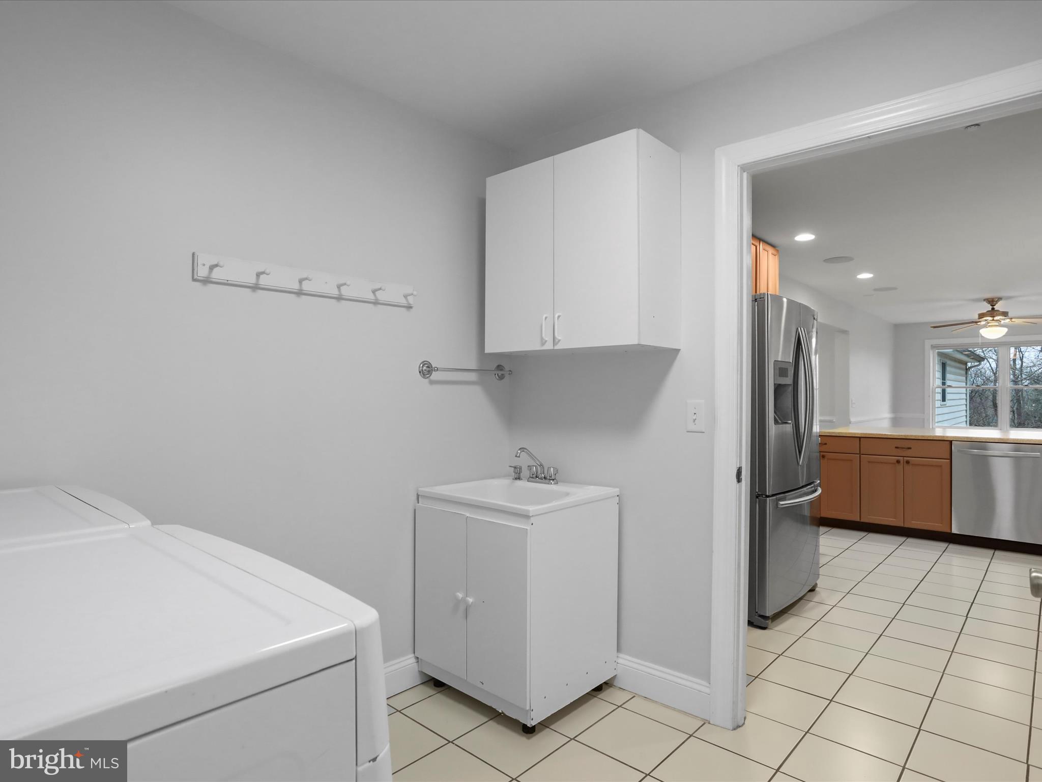 WESTWOOD MANOR - Residential