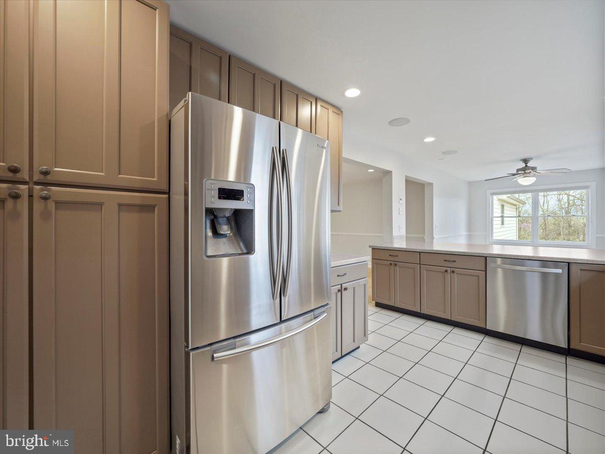 WESTWOOD MANOR - Residential