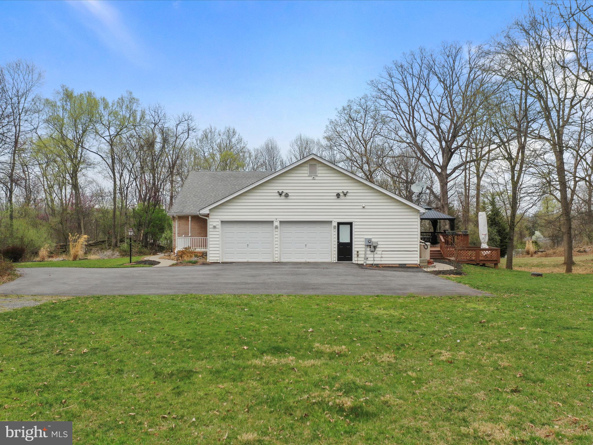 WESTWOOD MANOR - Residential