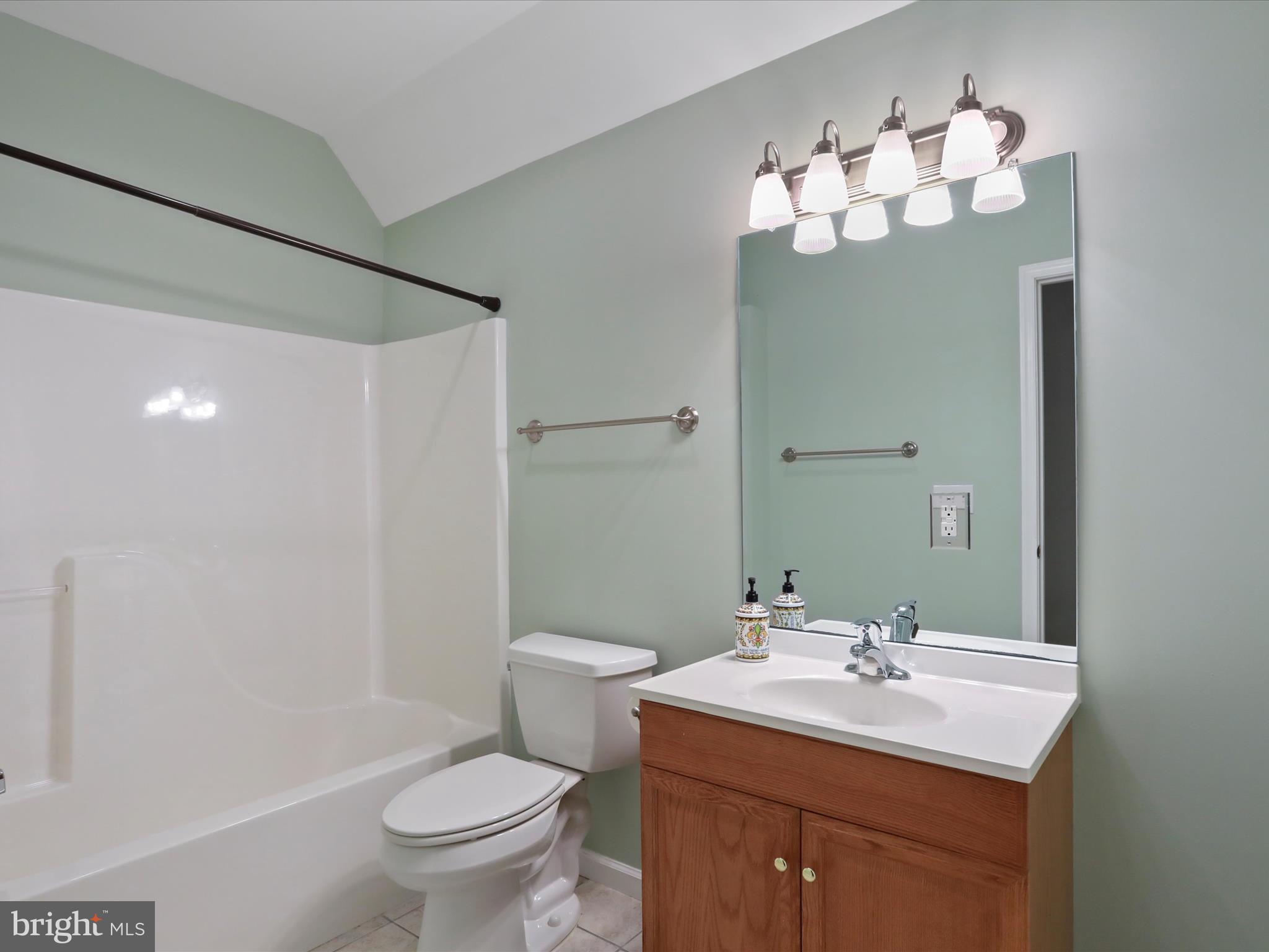 WESTWOOD MANOR - Residential