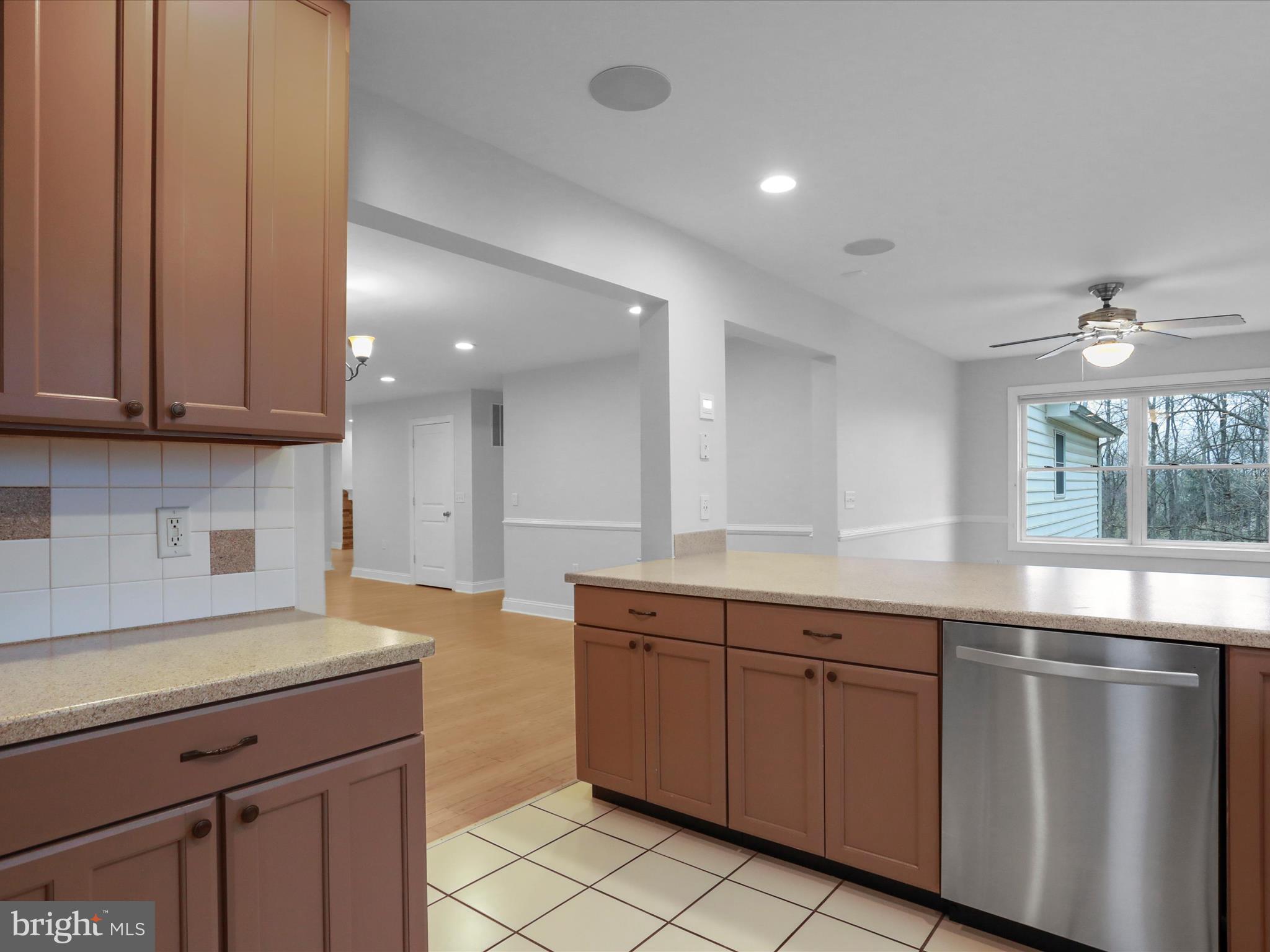 WESTWOOD MANOR - Residential