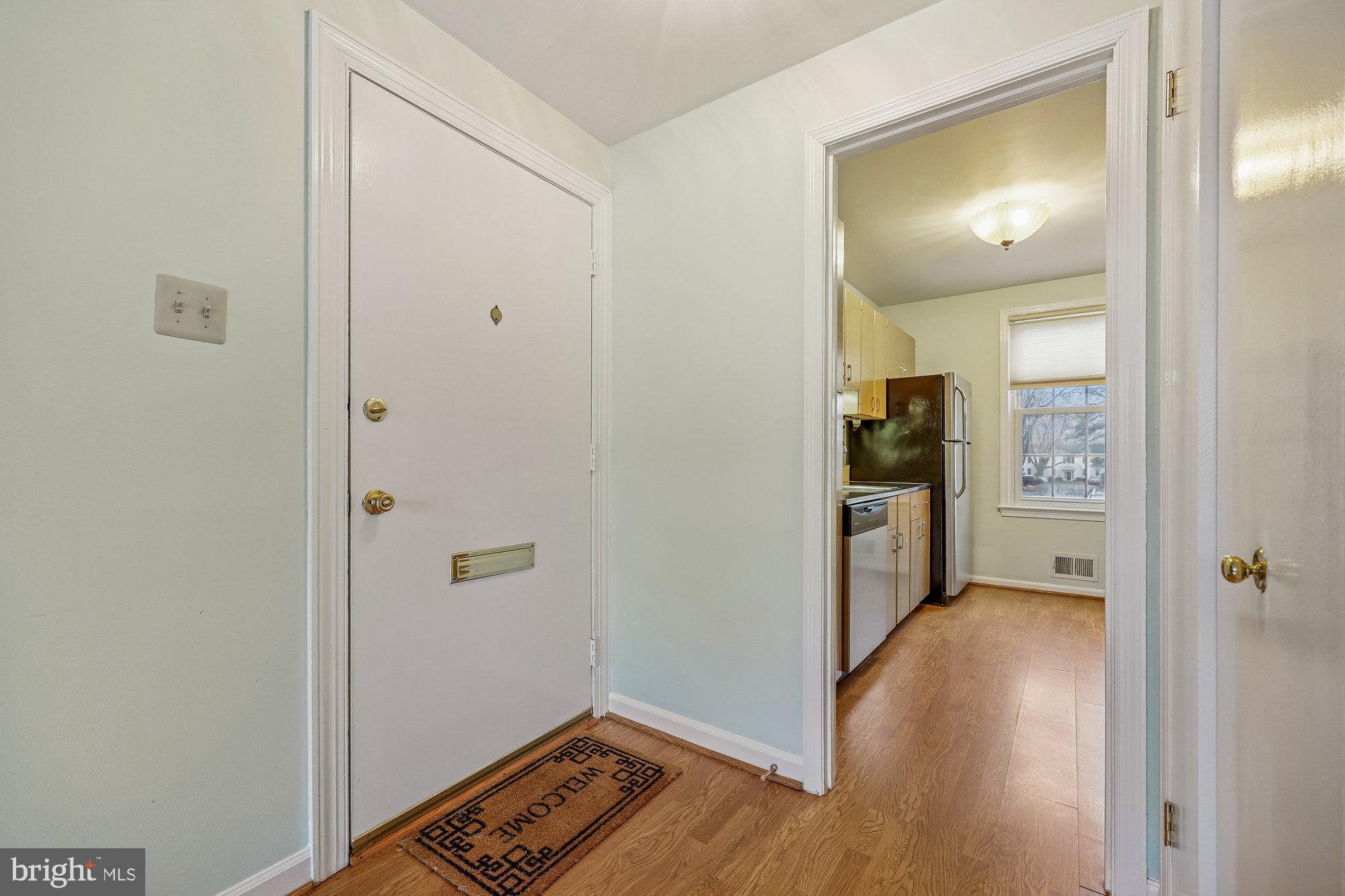 WOODLEY GARDENS - Residential