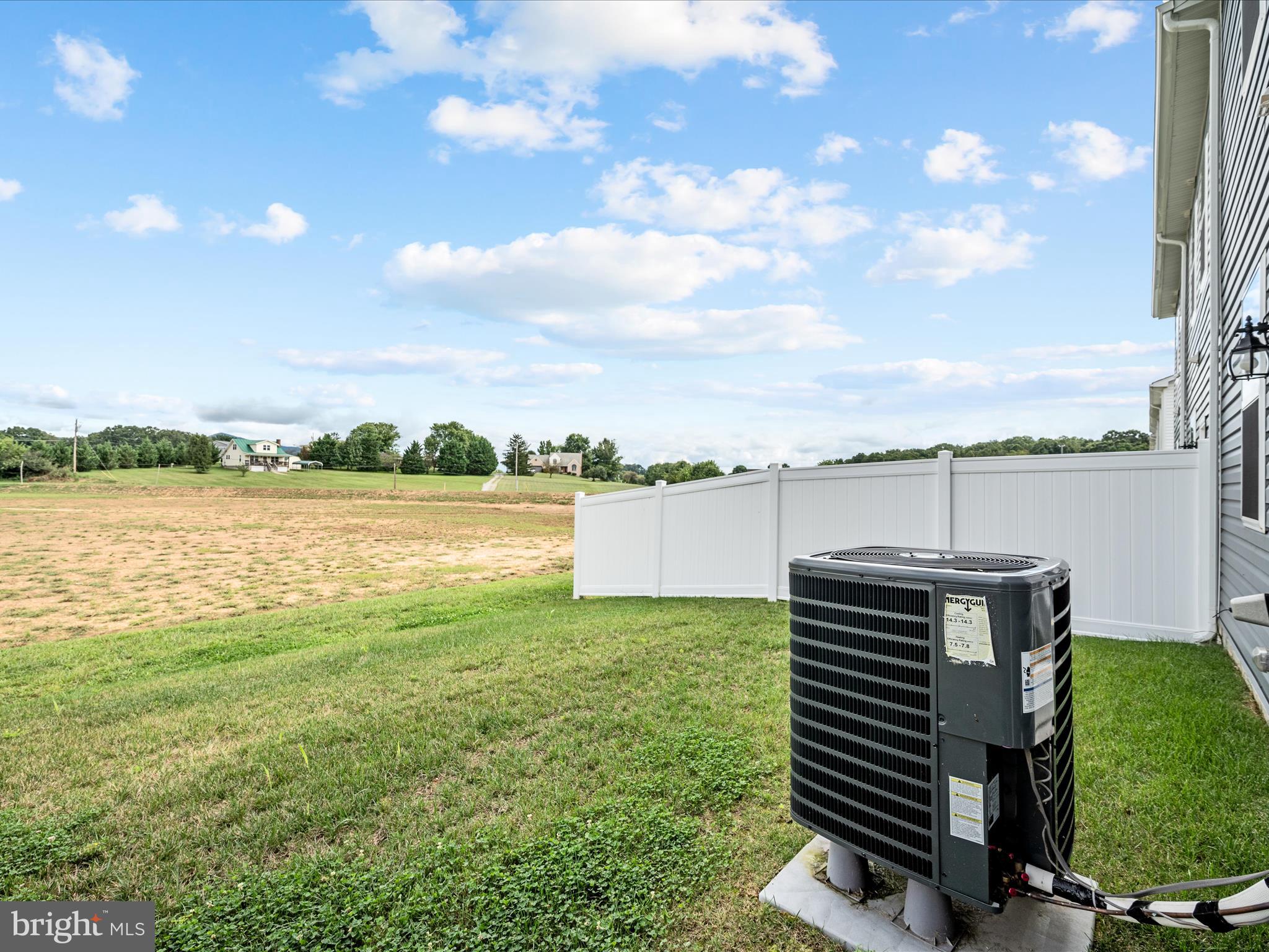 LURAY LANDING - Residential