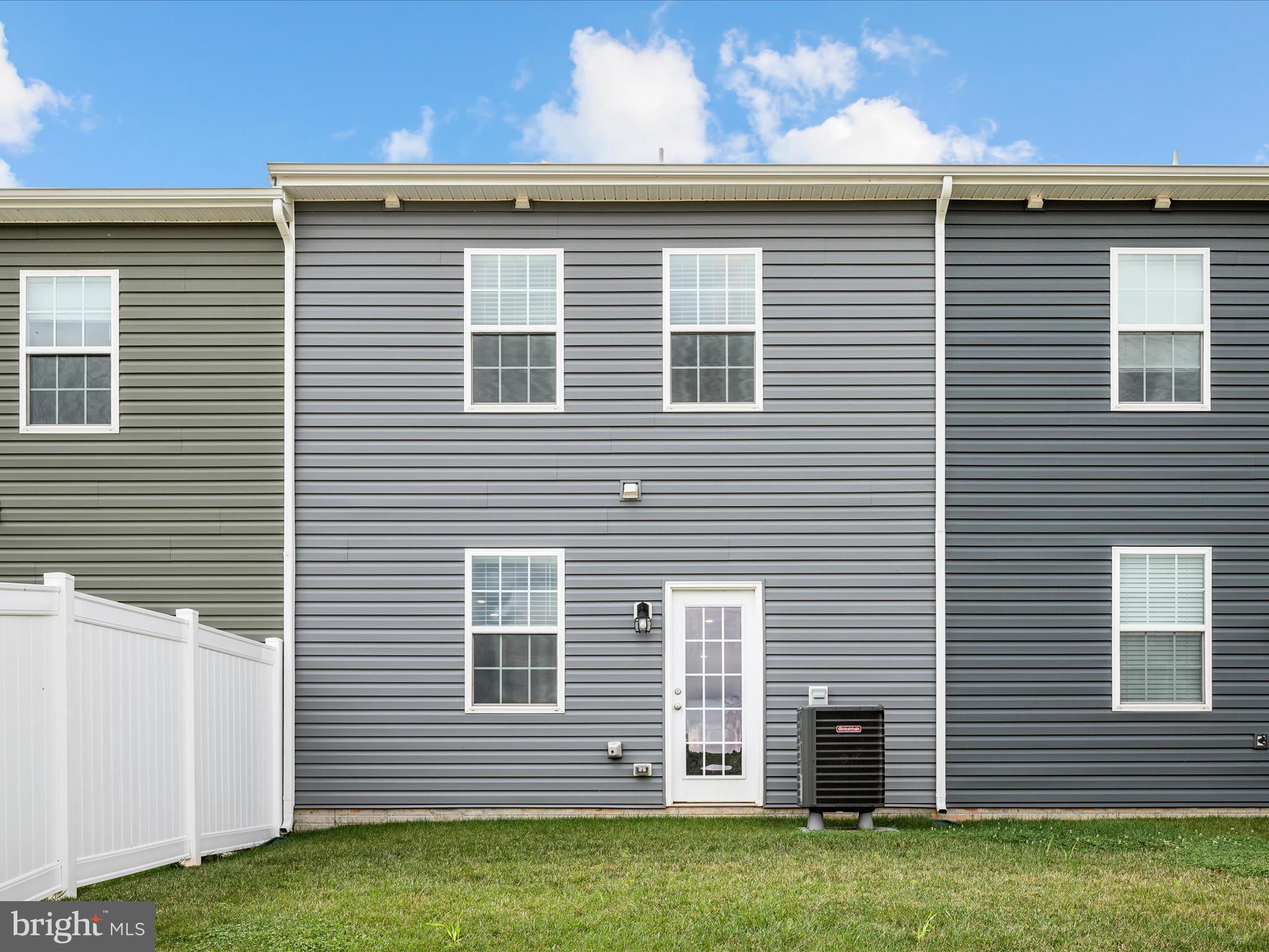 LURAY LANDING - Residential