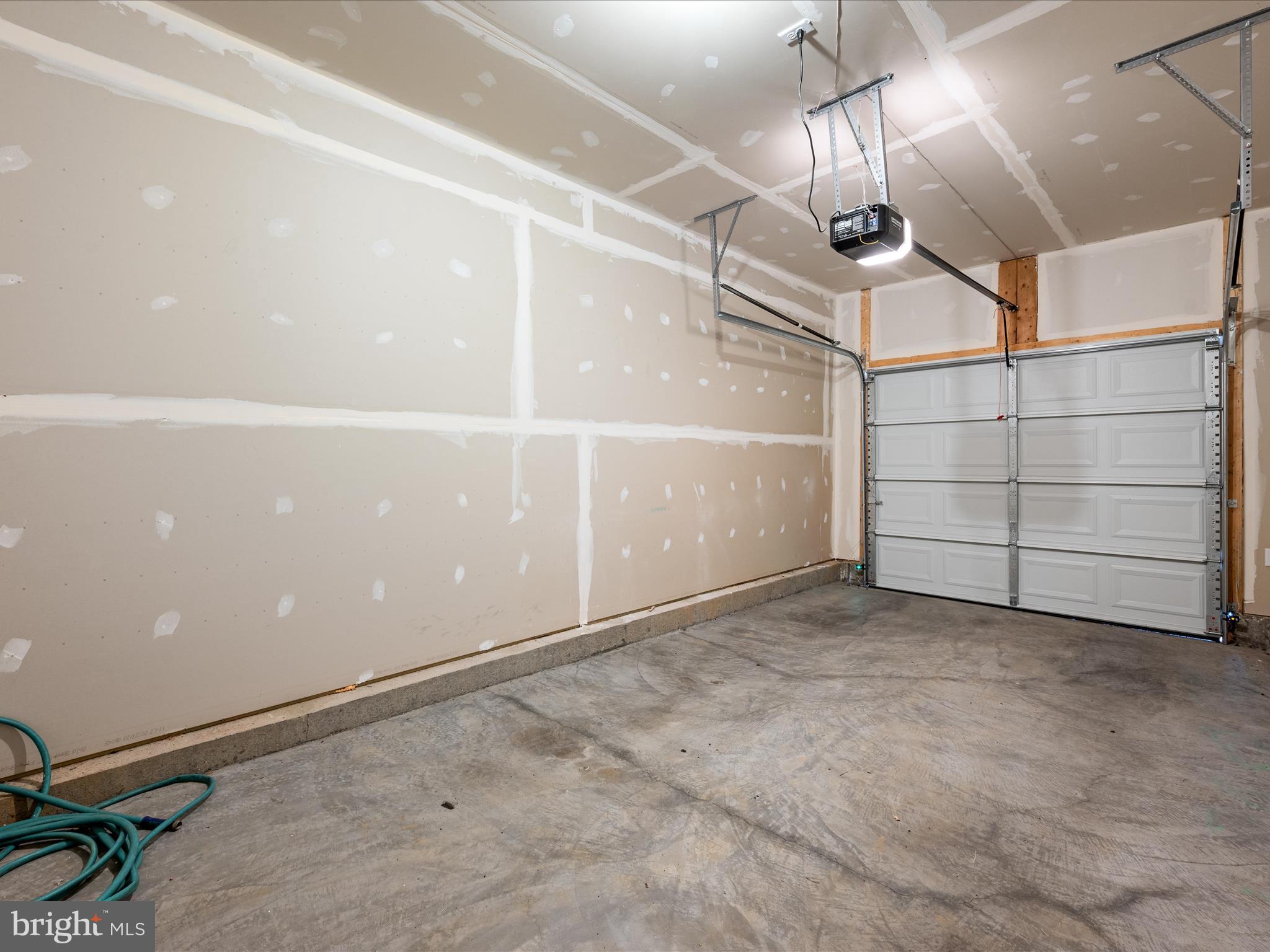 LURAY LANDING - Residential