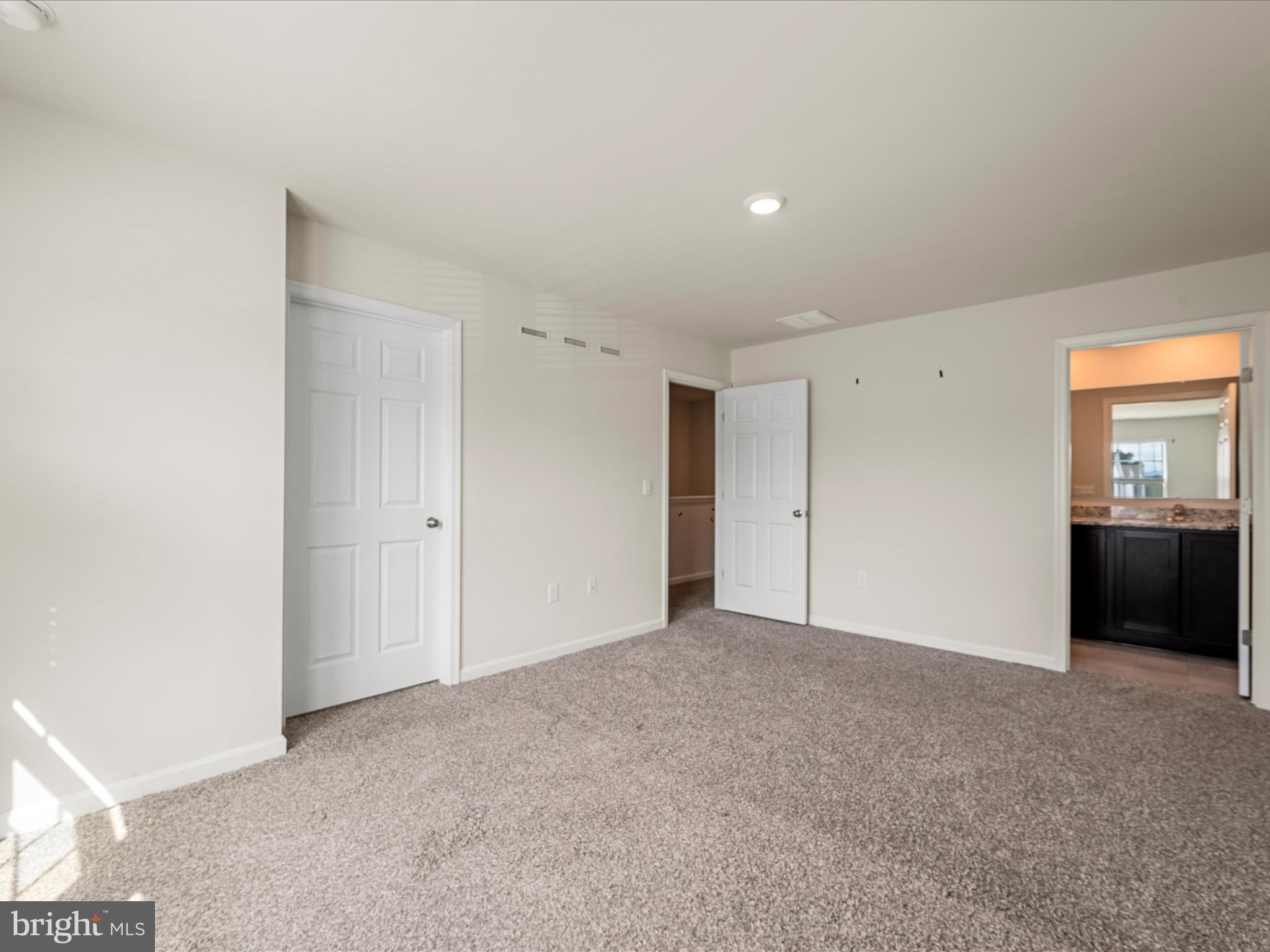 LURAY LANDING - Residential