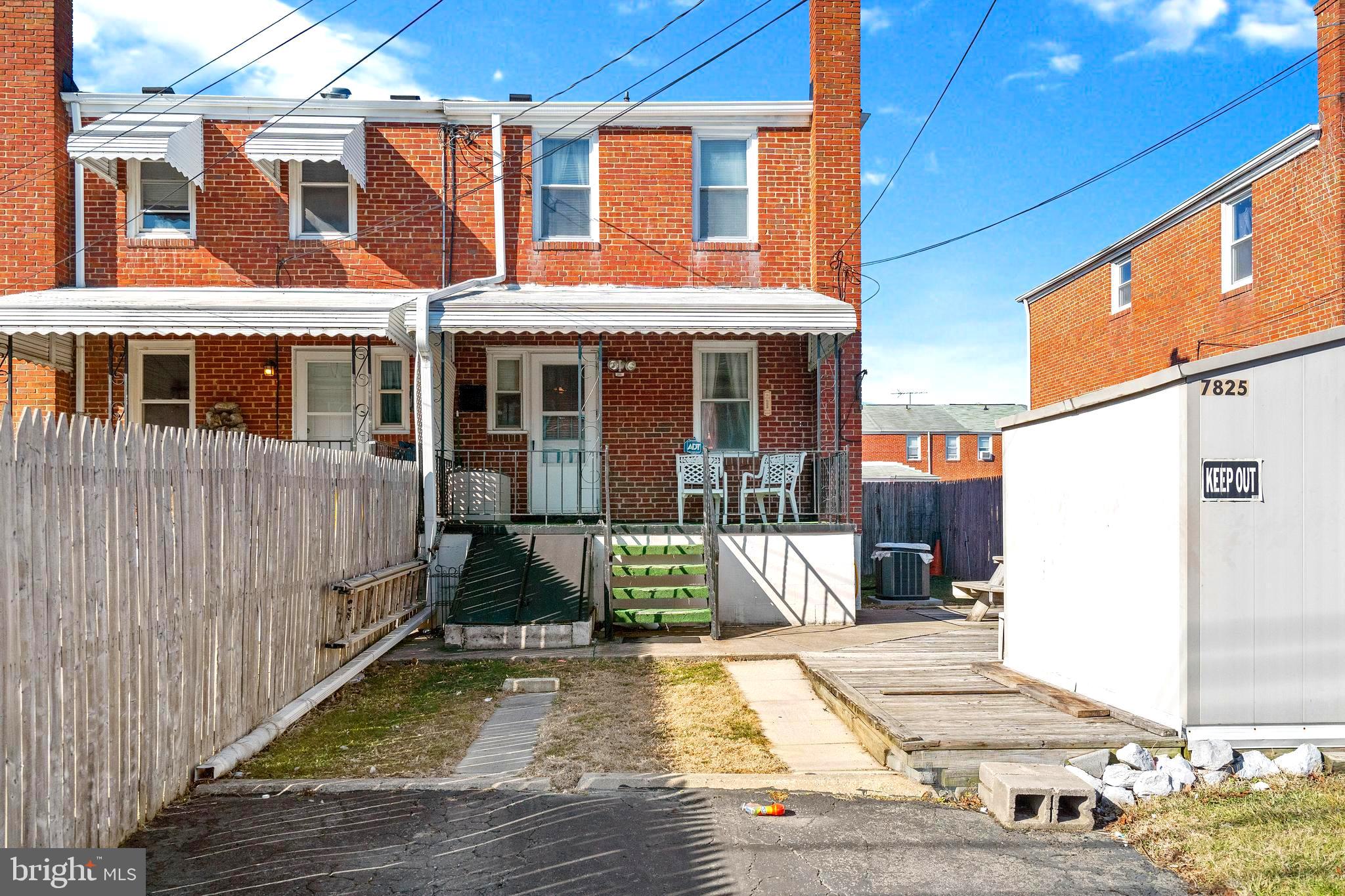 NORTH POINT VILLAGE - Residential