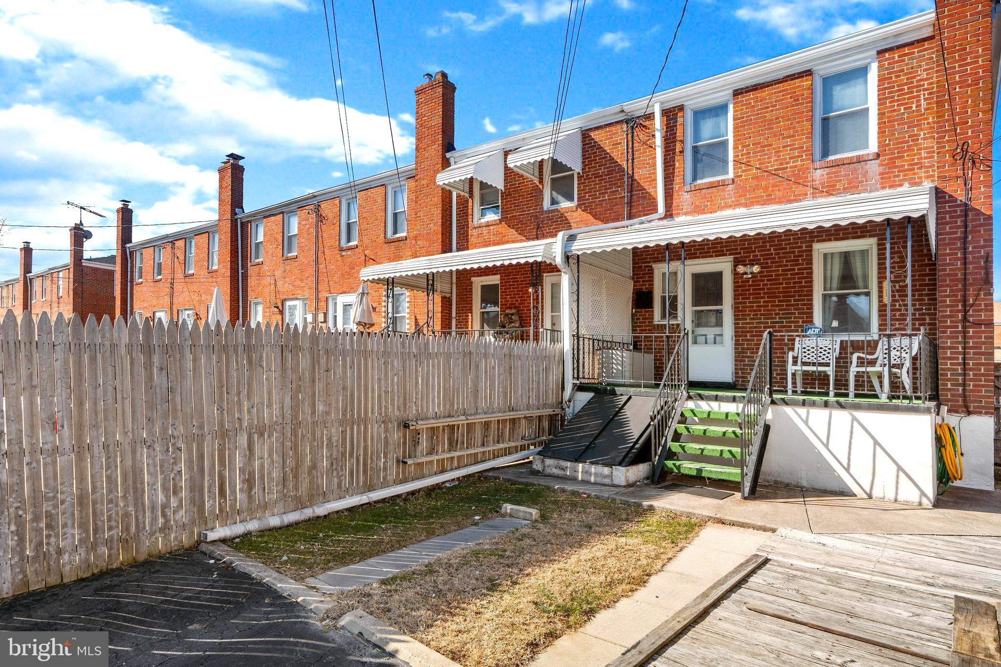 NORTH POINT VILLAGE - Residential