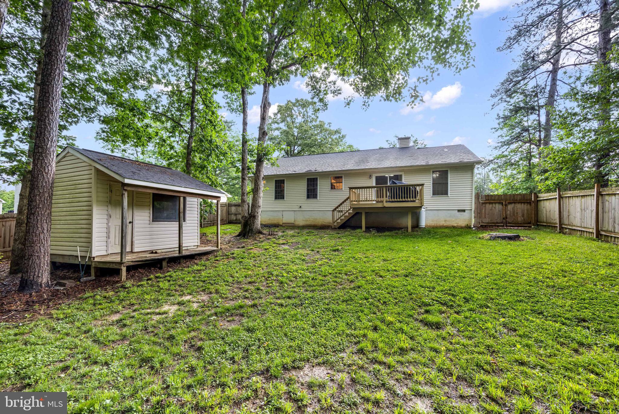 BRIDLE WOODS - Residential