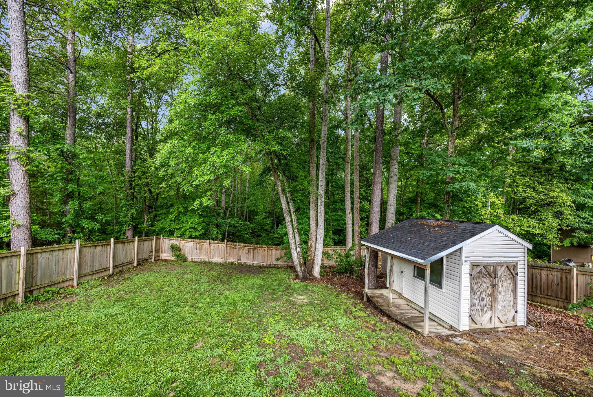 BRIDLE WOODS - Residential