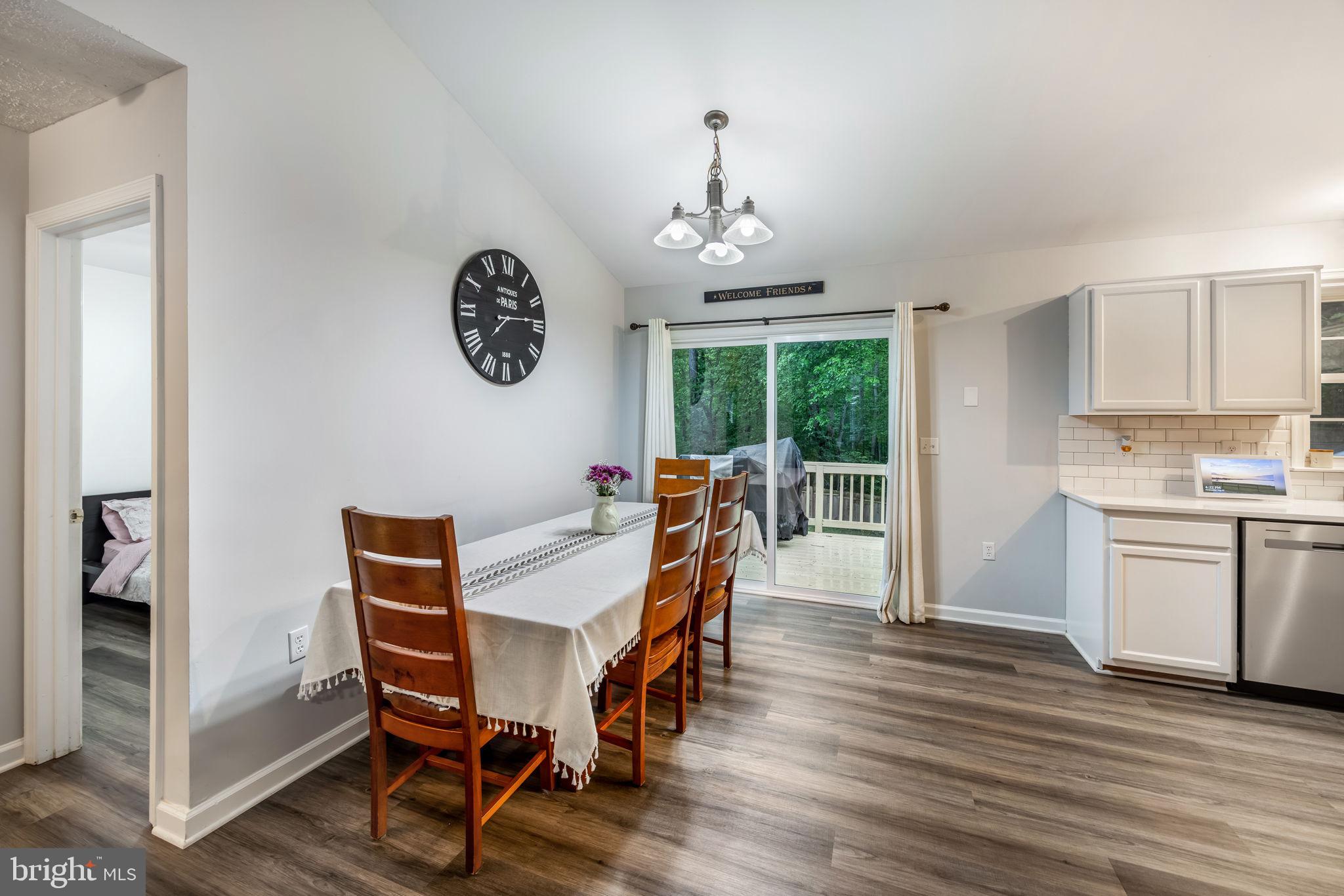 BRIDLE WOODS - Residential