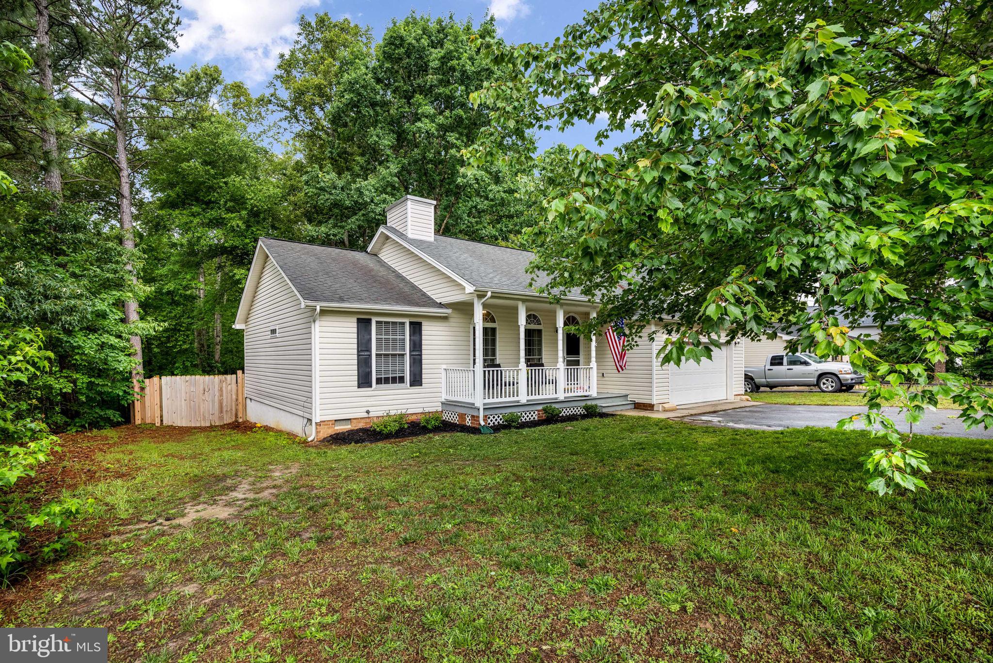 BRIDLE WOODS - Residential