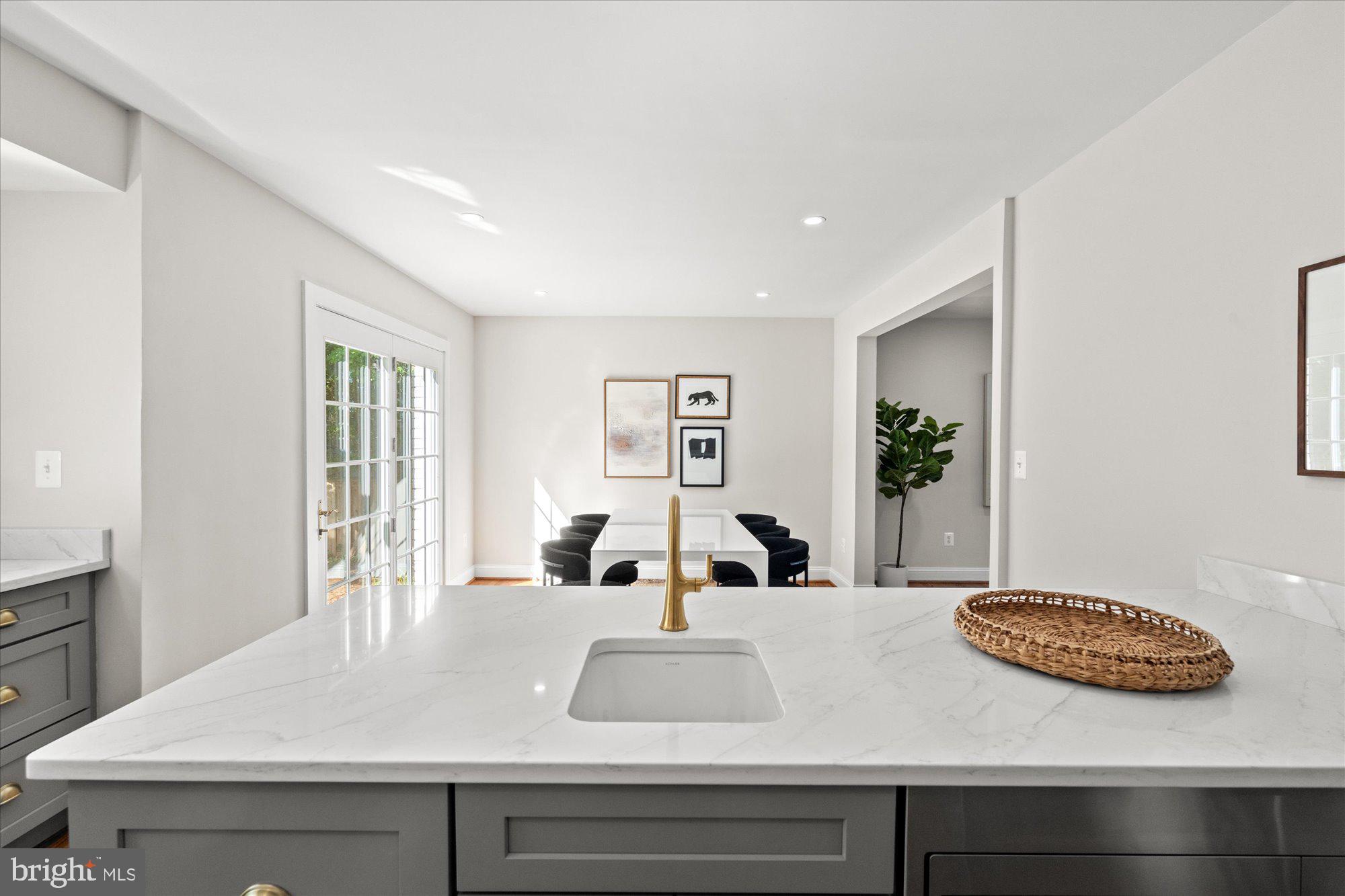 BRADDOCK HEIGHTS - Residential