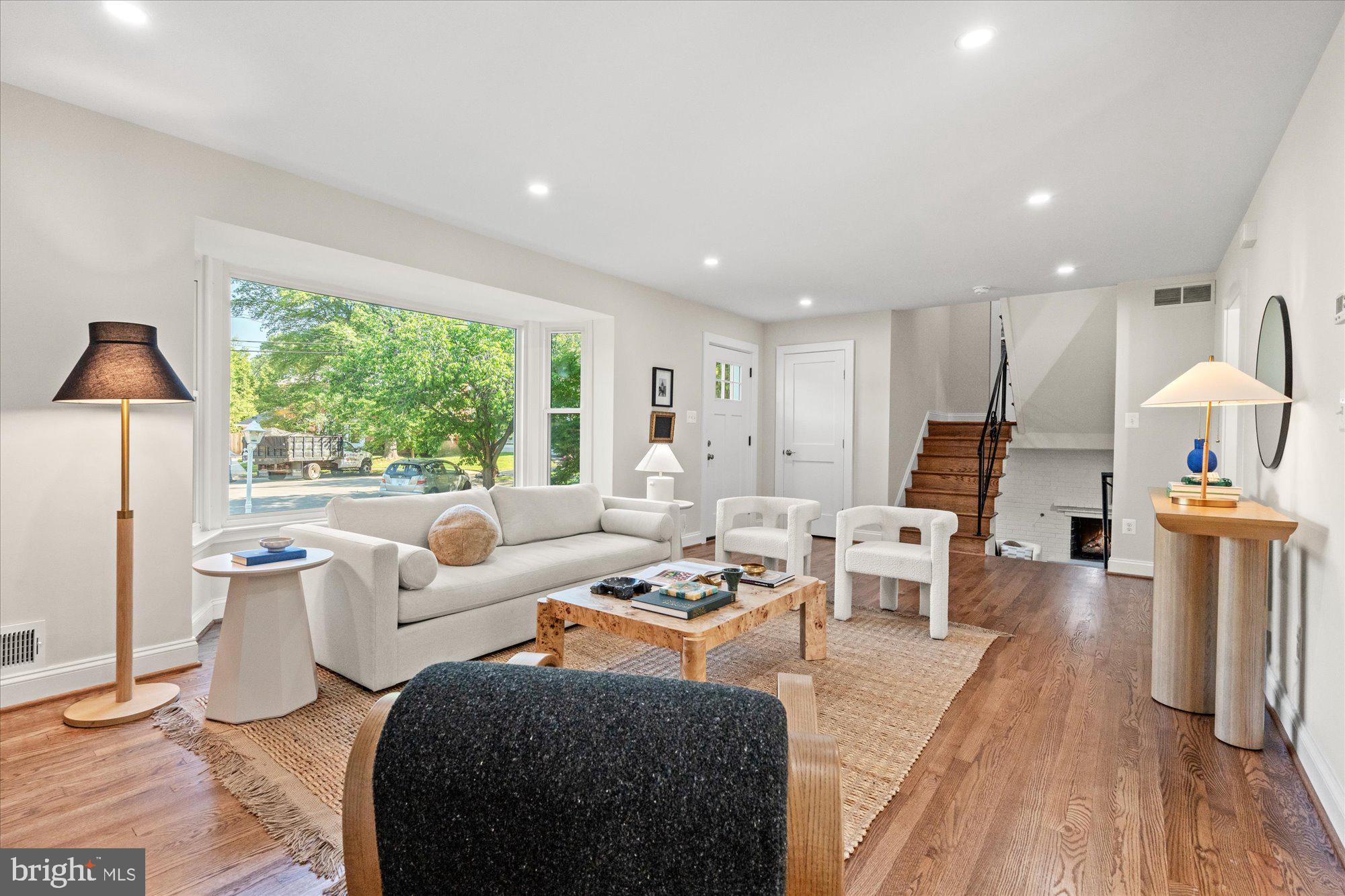 BRADDOCK HEIGHTS - Residential