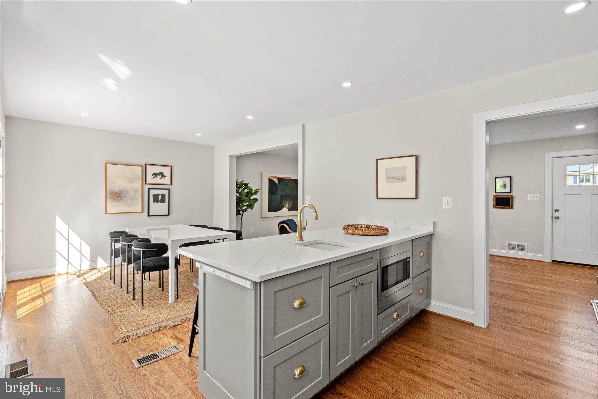 BRADDOCK HEIGHTS - Residential