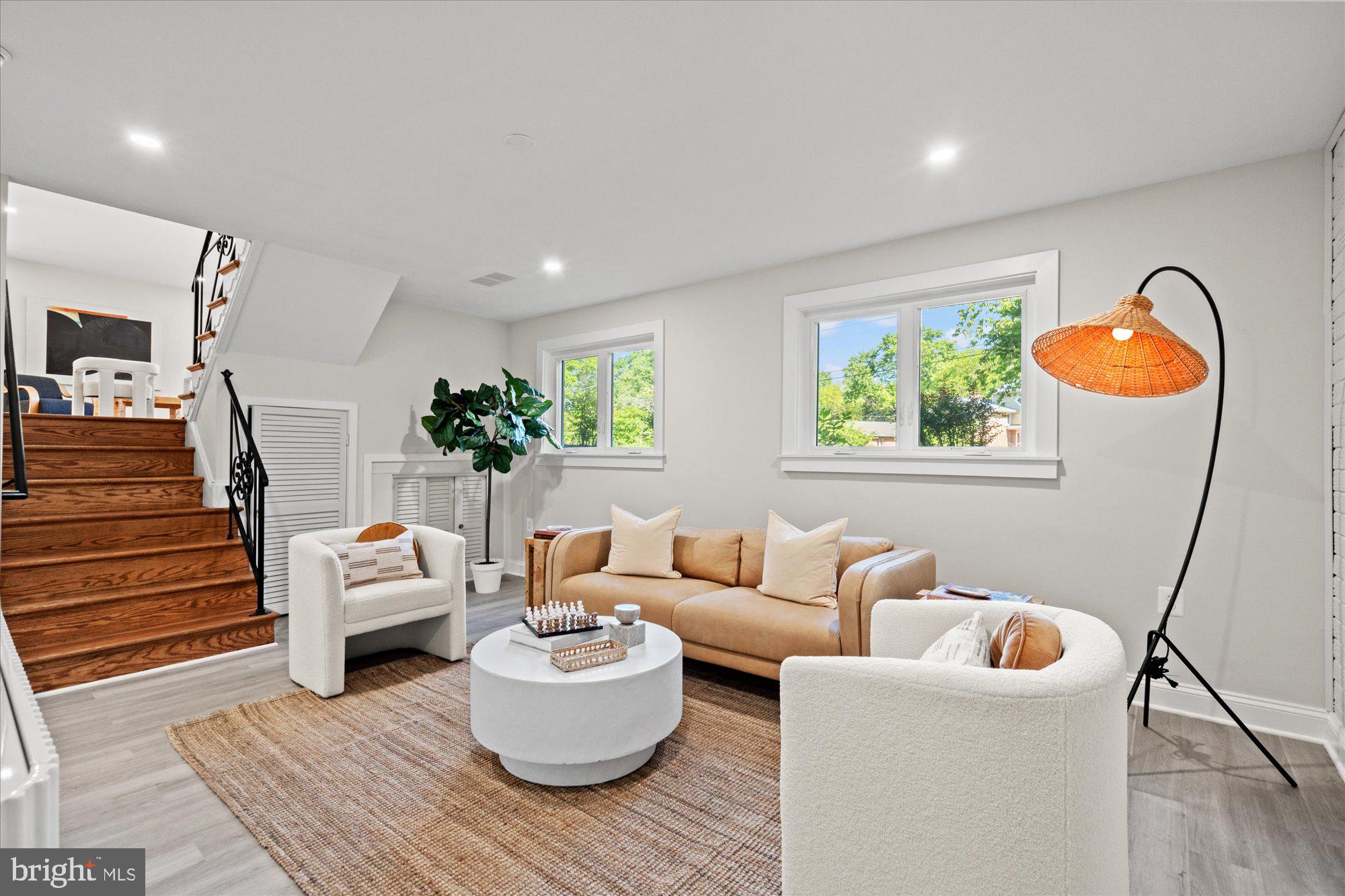 BRADDOCK HEIGHTS - Residential