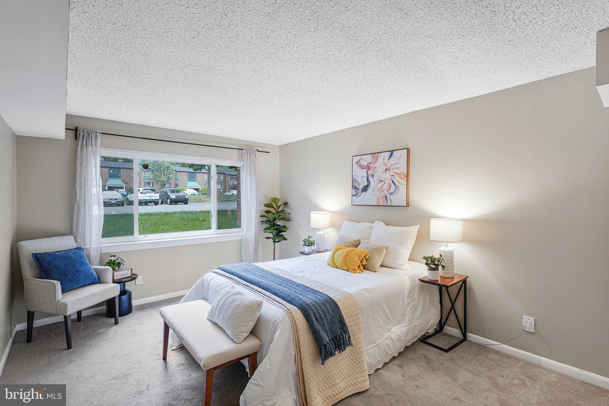 HUNTERS WOODS VILLAGE - Residential