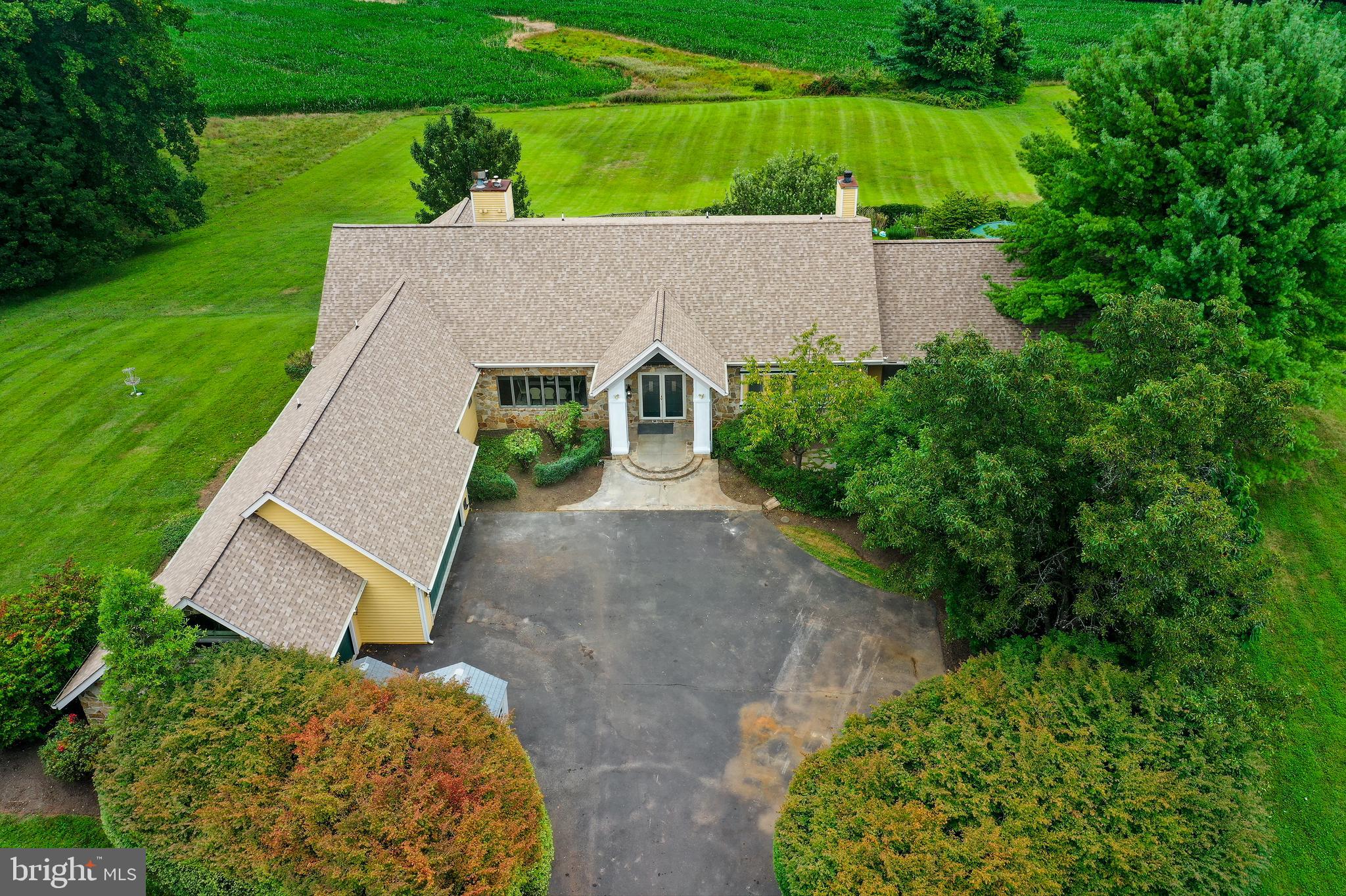 CLARKSVILLE MANOR - Residential