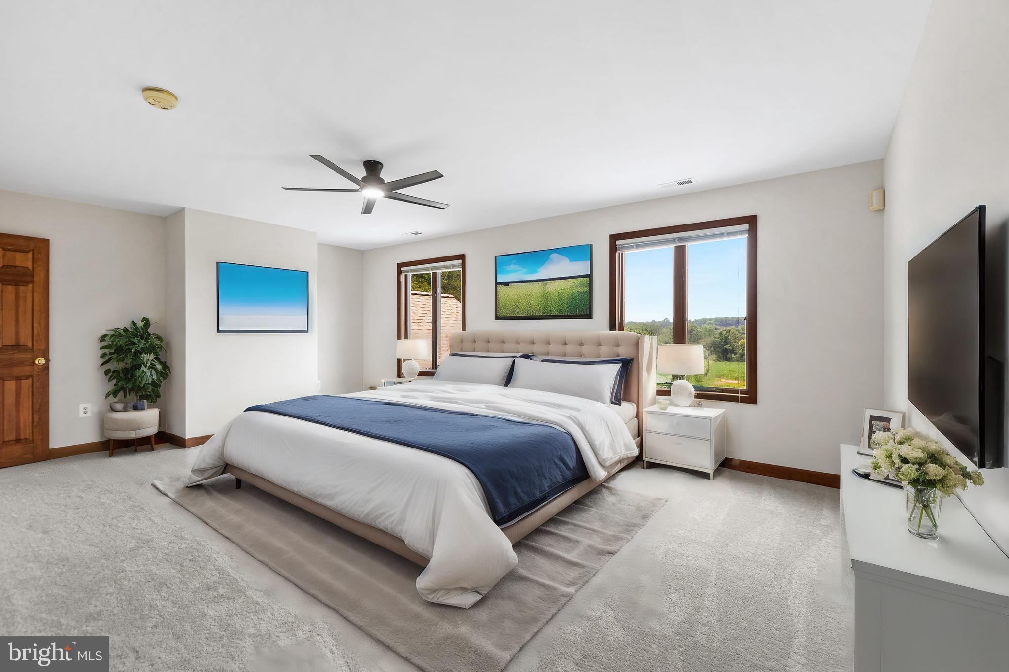 CLARKSVILLE MANOR - Residential