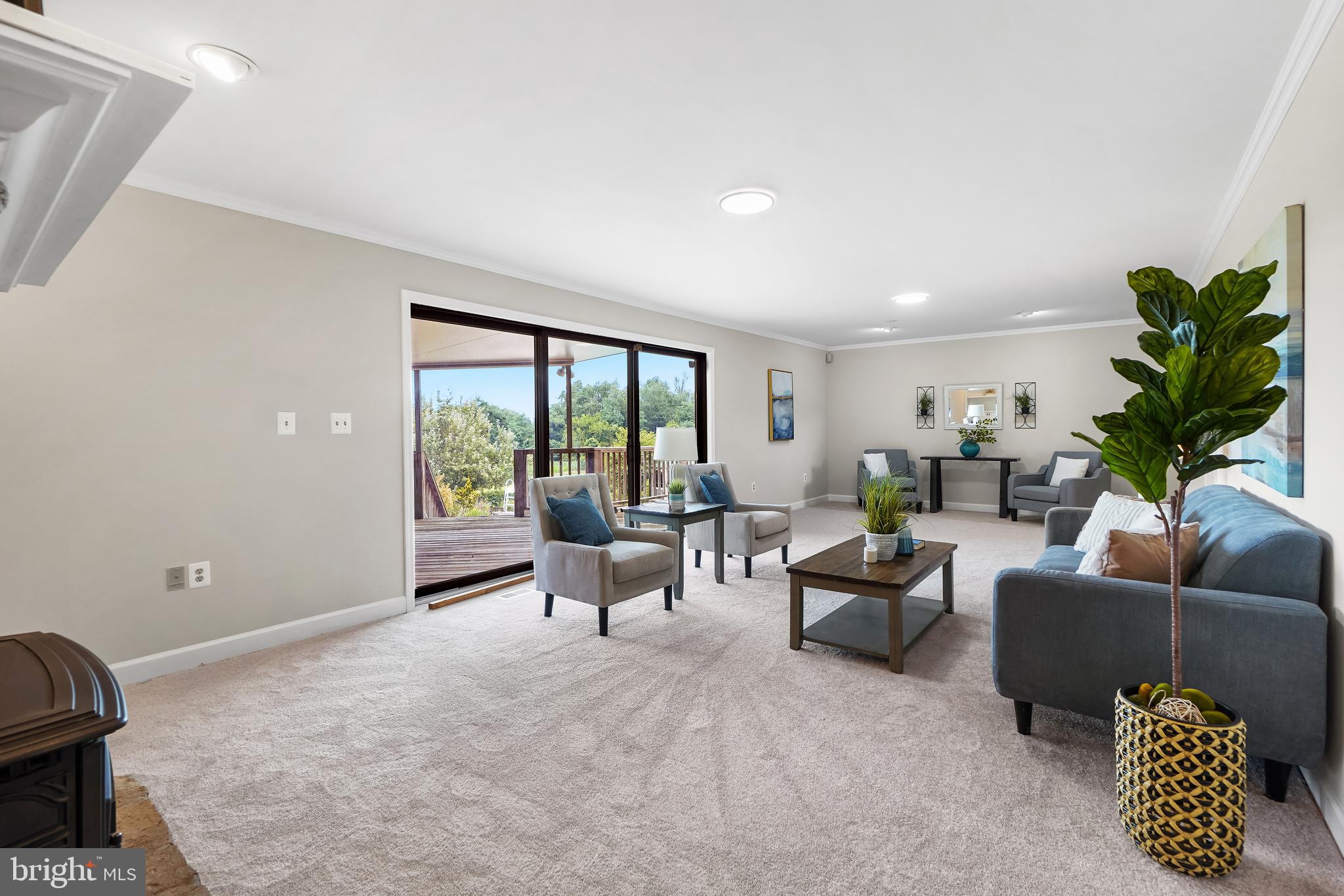 CLARKSVILLE MANOR - Residential