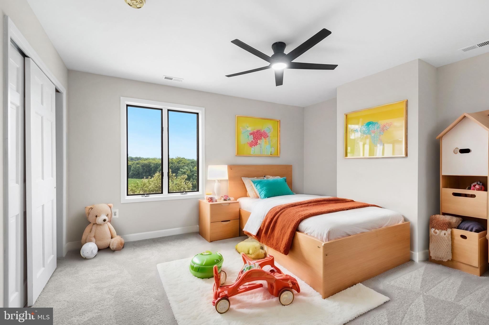 CLARKSVILLE MANOR - Residential