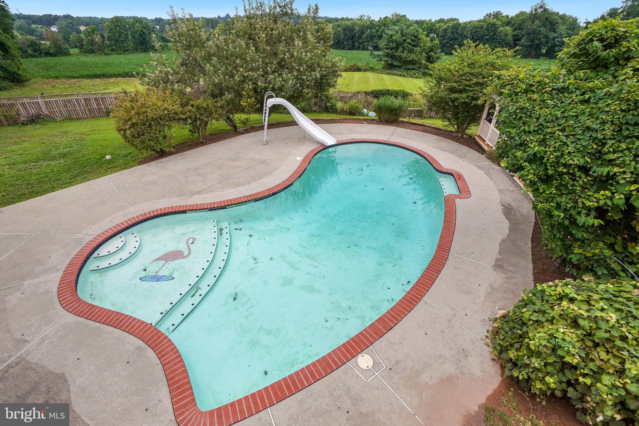 CLARKSVILLE MANOR - Residential