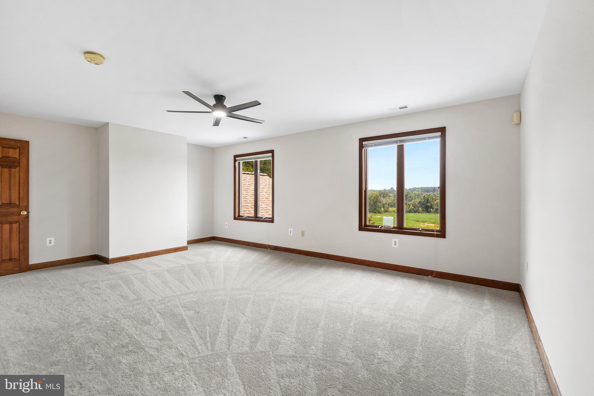 CLARKSVILLE MANOR - Residential