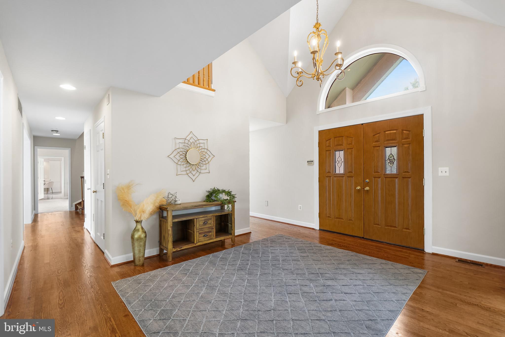 CLARKSVILLE MANOR - Residential