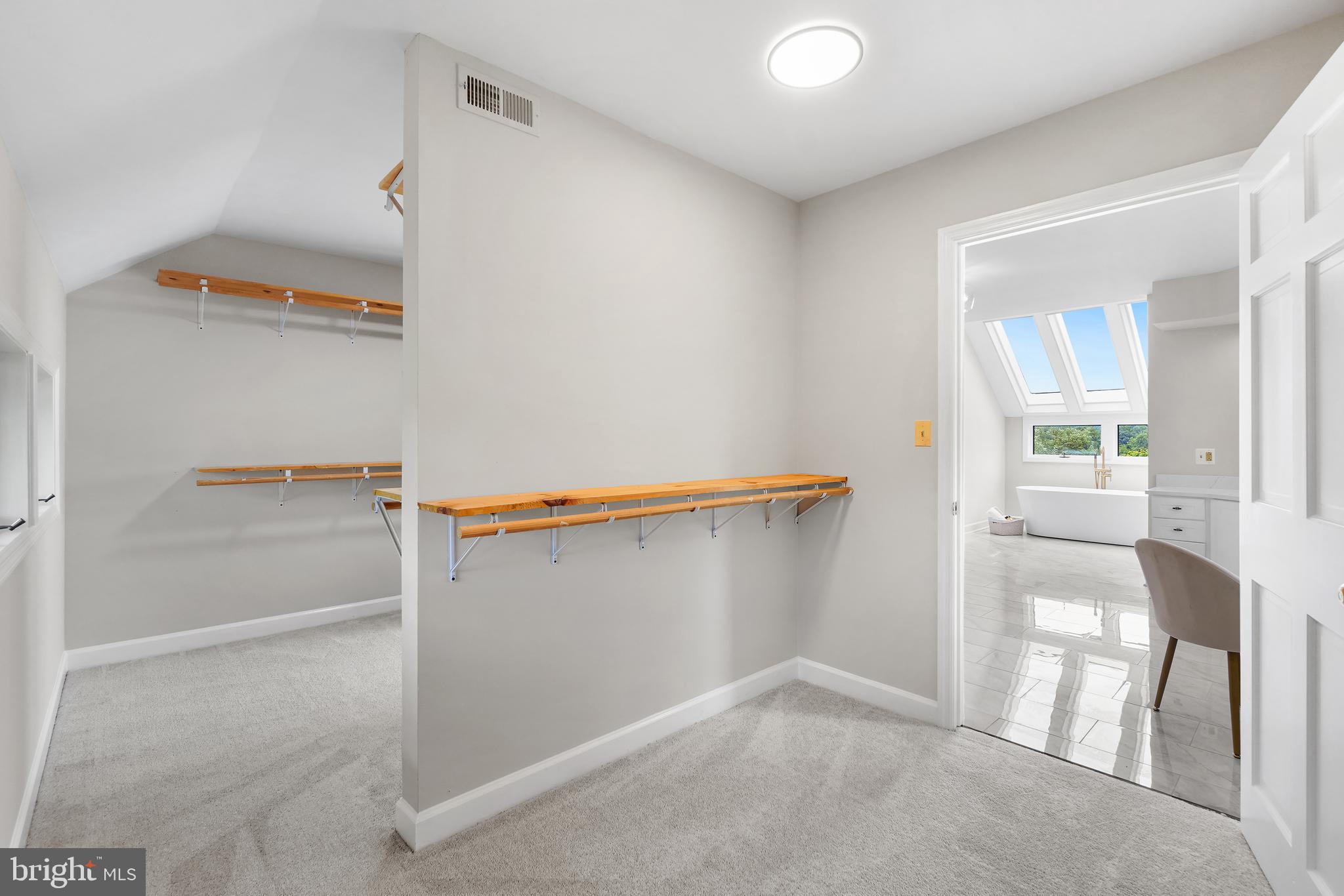 CLARKSVILLE MANOR - Residential