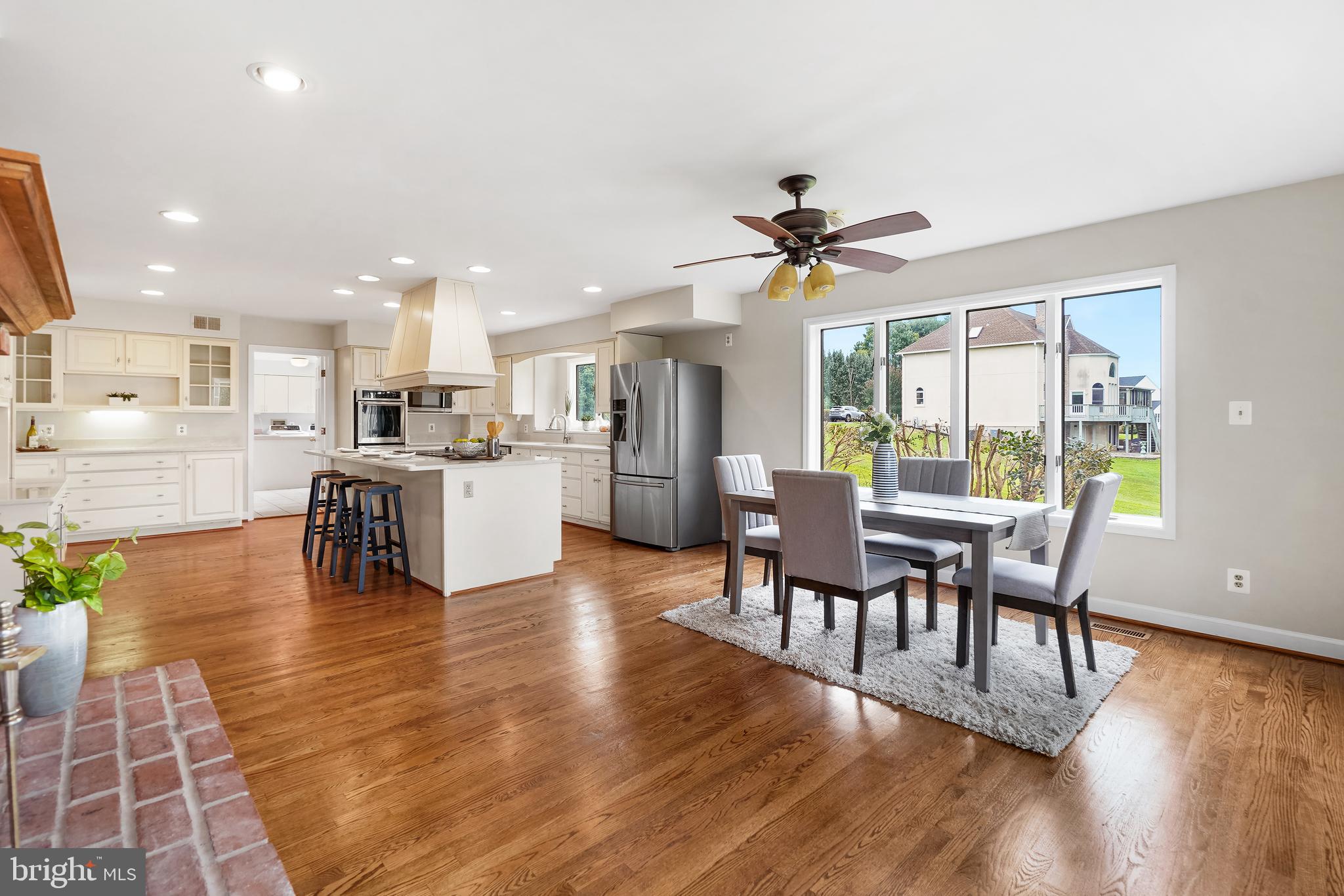 CLARKSVILLE MANOR - Residential