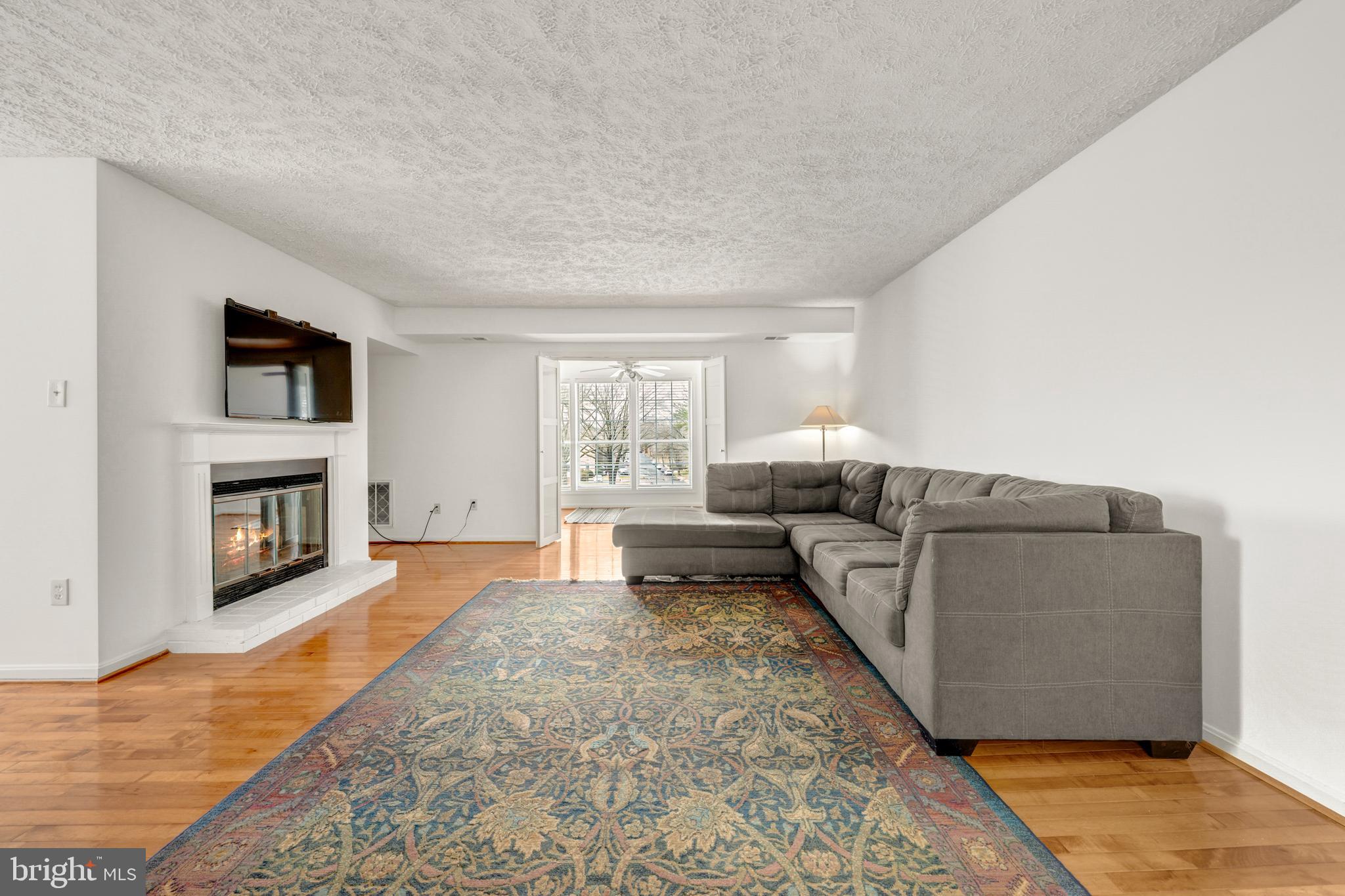 THE OAKTON - Residential