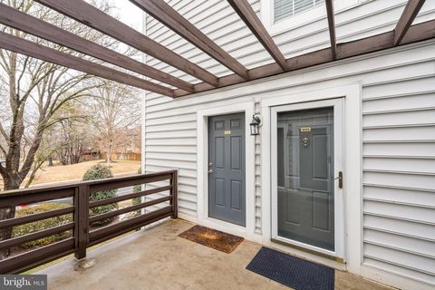 Property photo of 10147 Oakton Terrace Road, Oakton, VA 22124