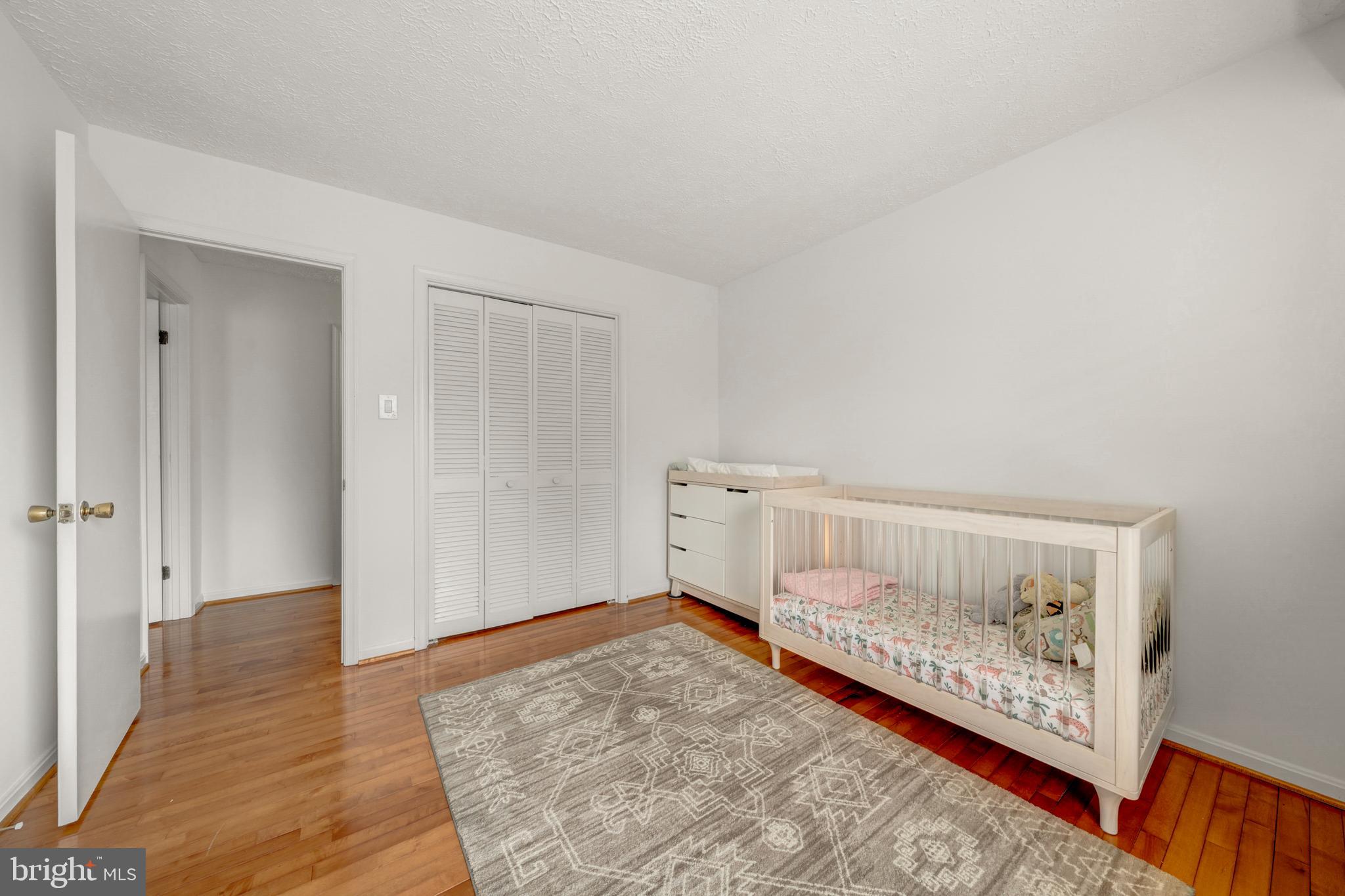 THE OAKTON - Residential