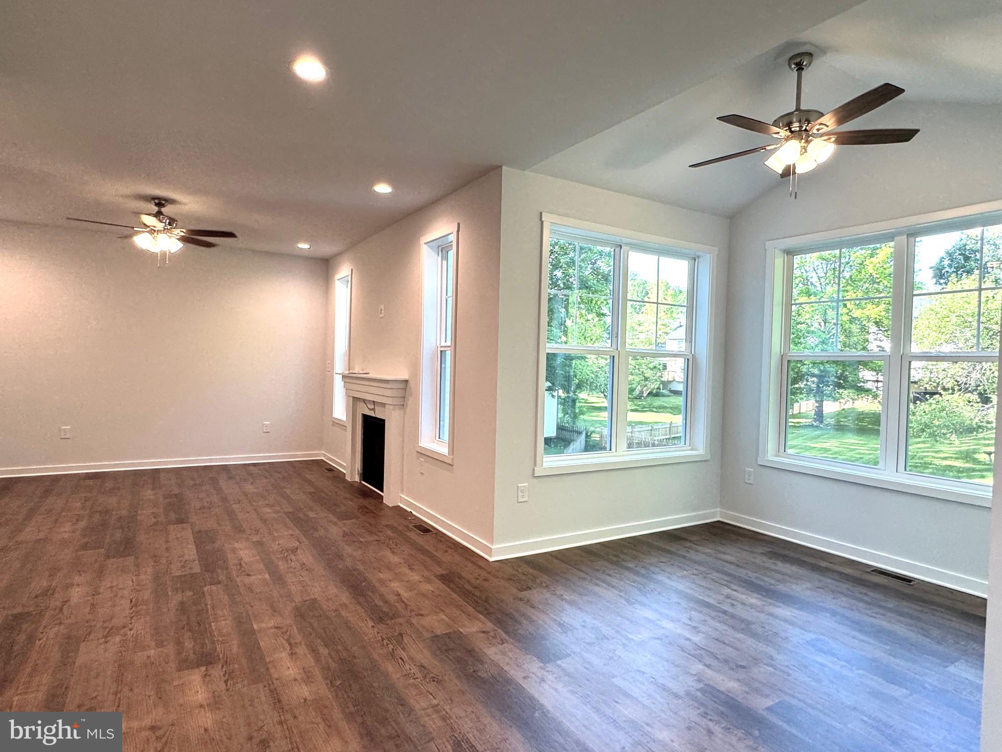 ROSEMONT ORCHARD - Residential