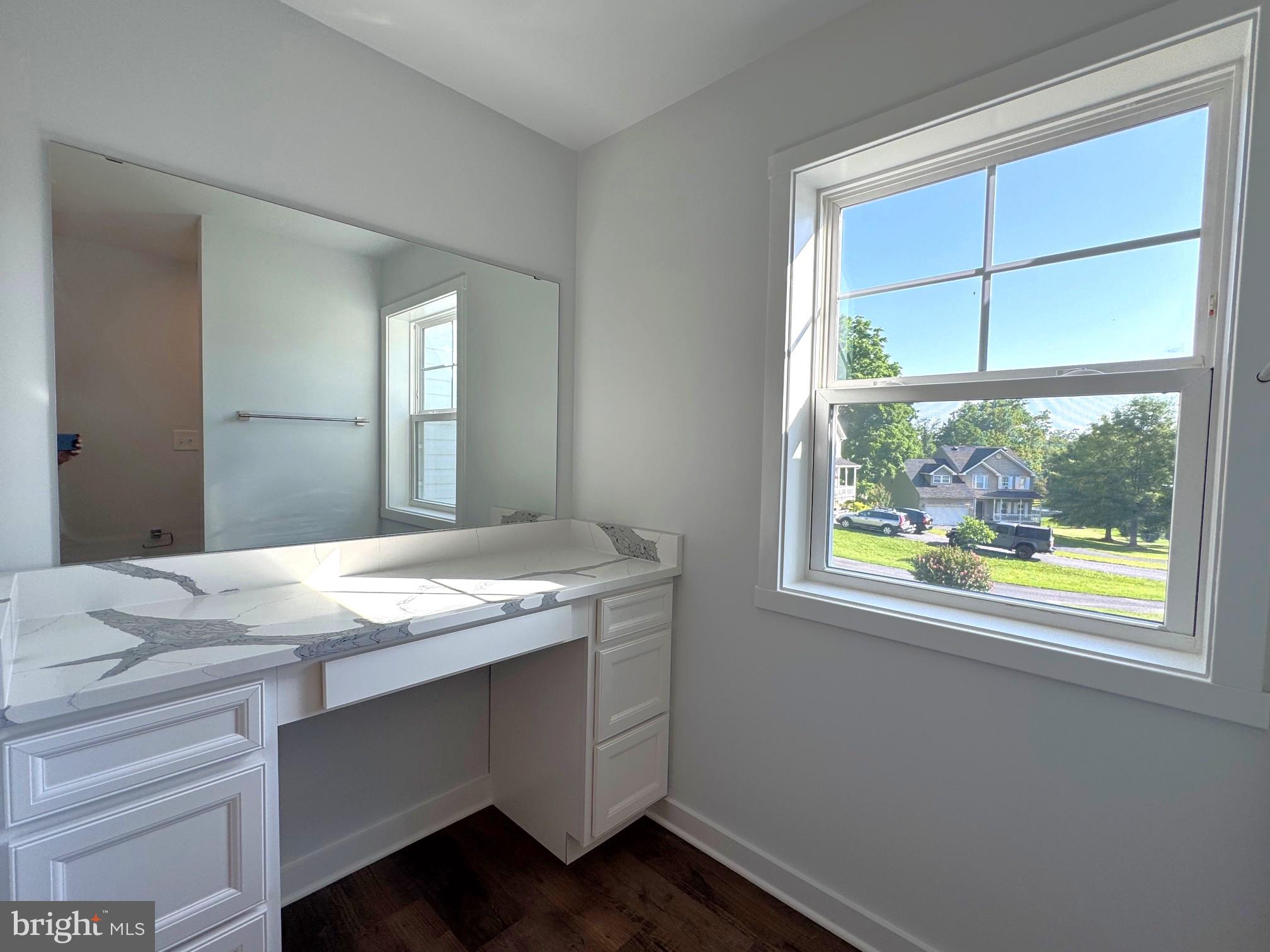 ROSEMONT ORCHARD - Residential