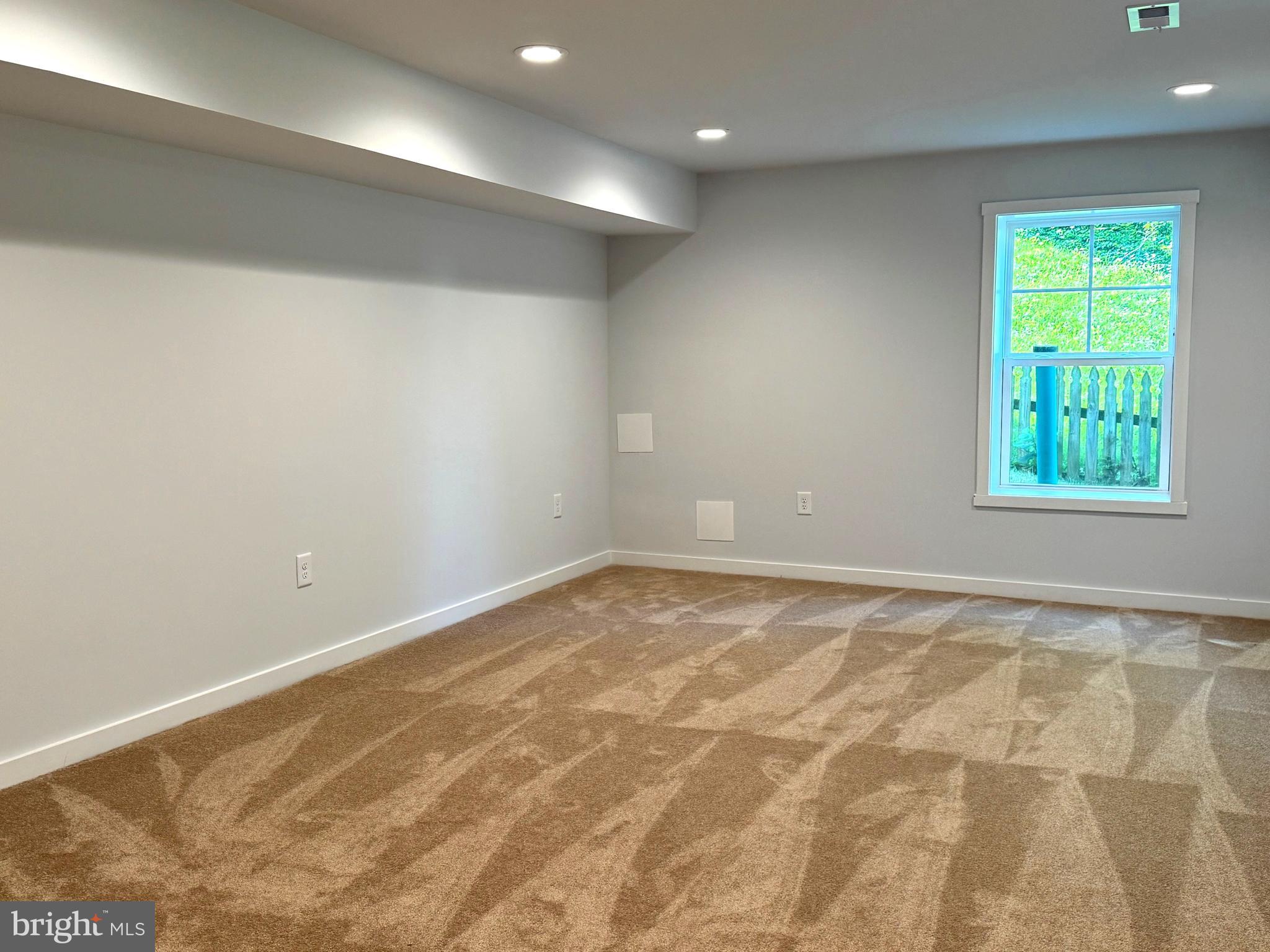 ROSEMONT ORCHARD - Residential