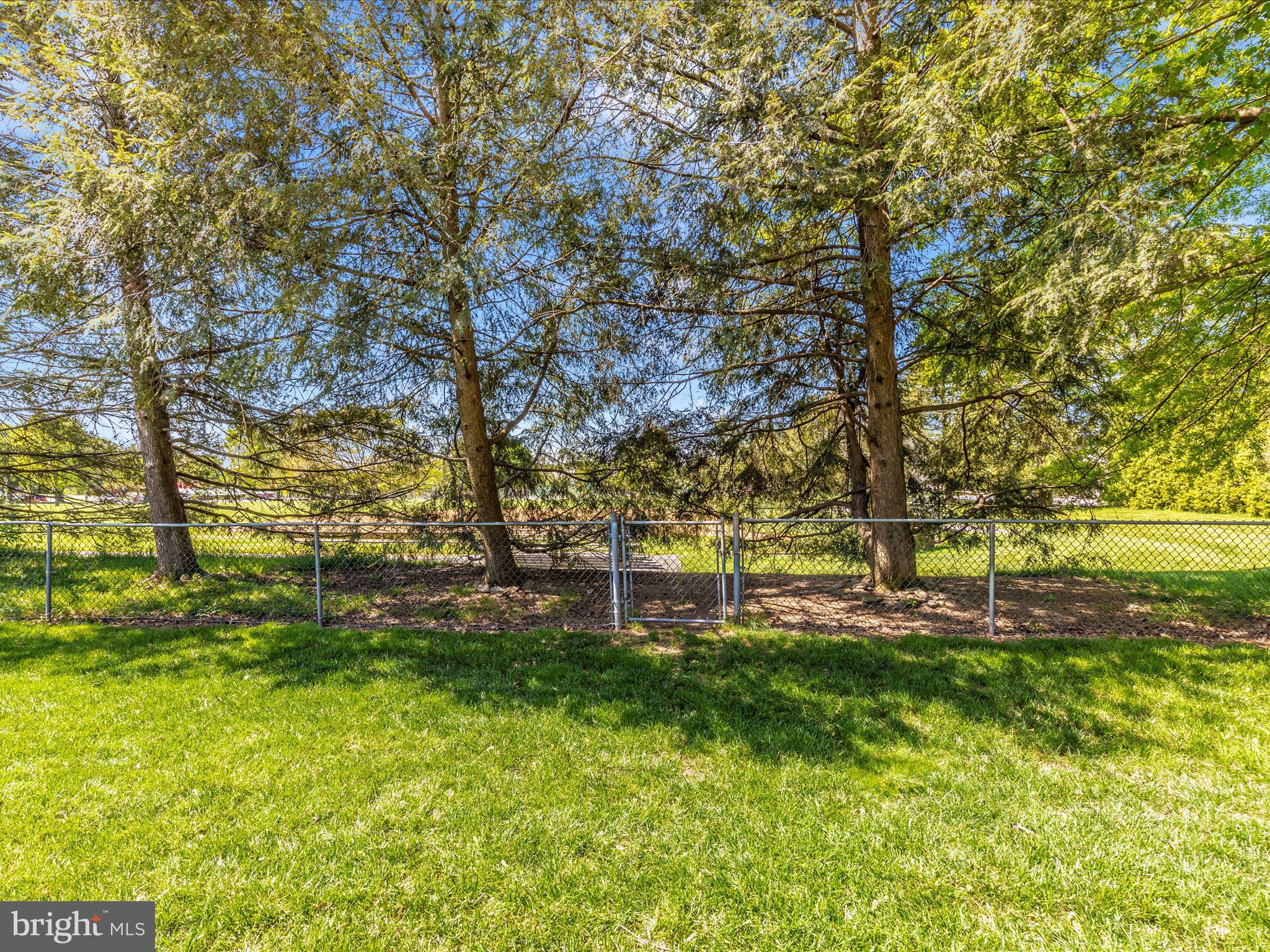 AMBER MEADOWS - Residential