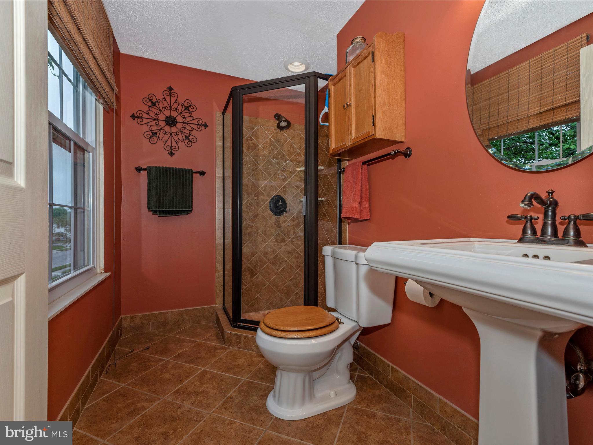 AMBER MEADOWS - Residential