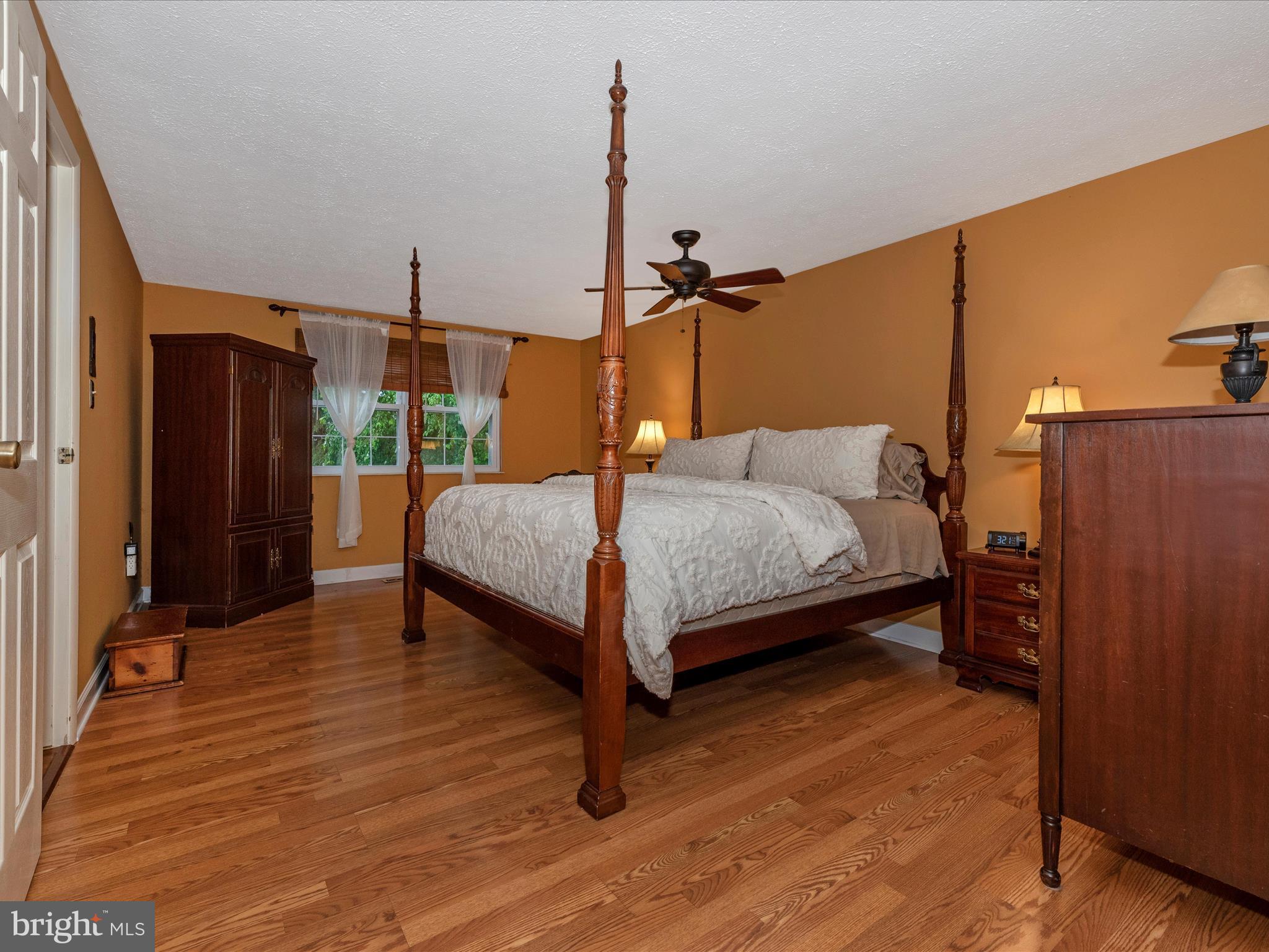 AMBER MEADOWS - Residential