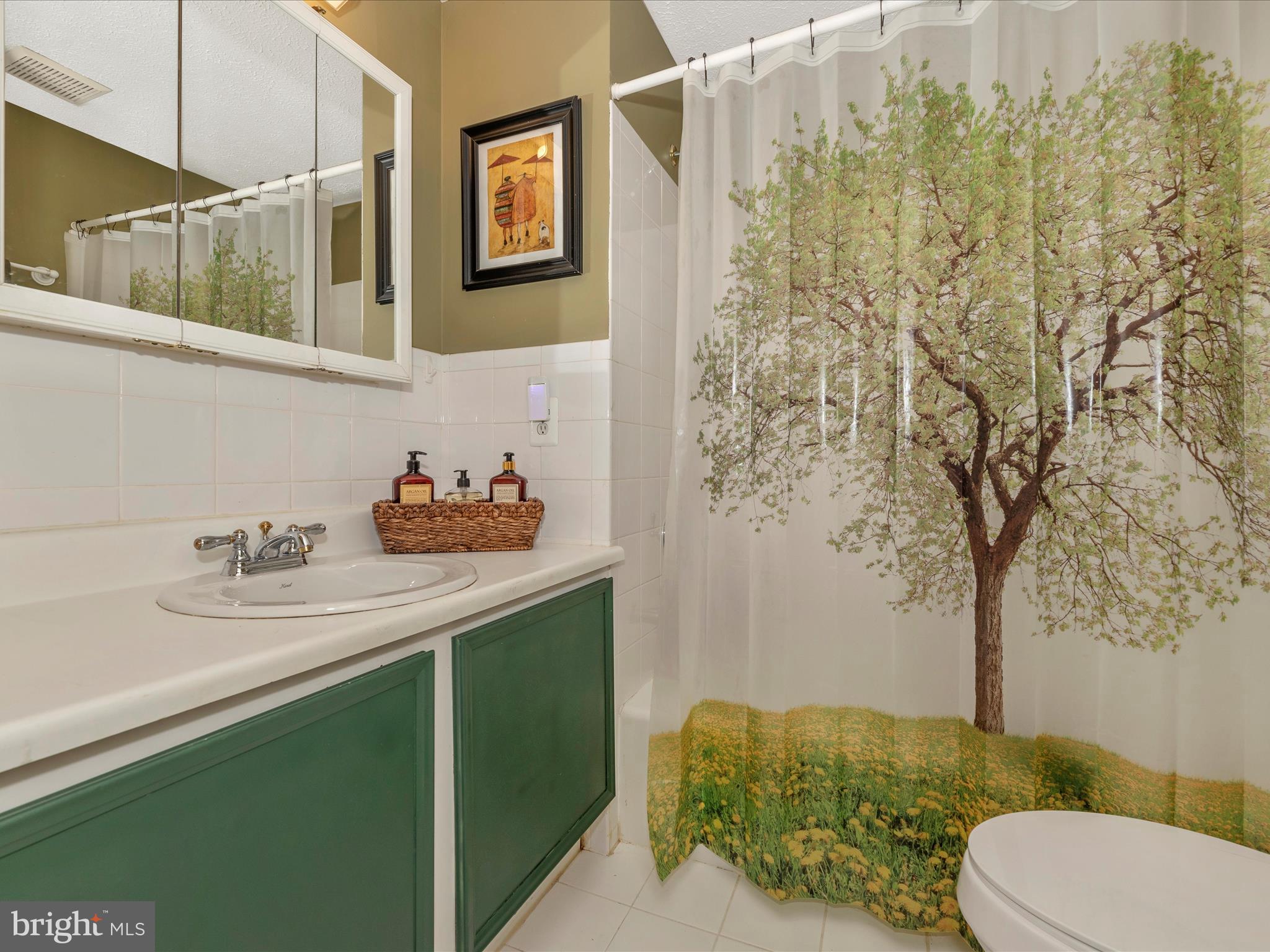 AMBER MEADOWS - Residential