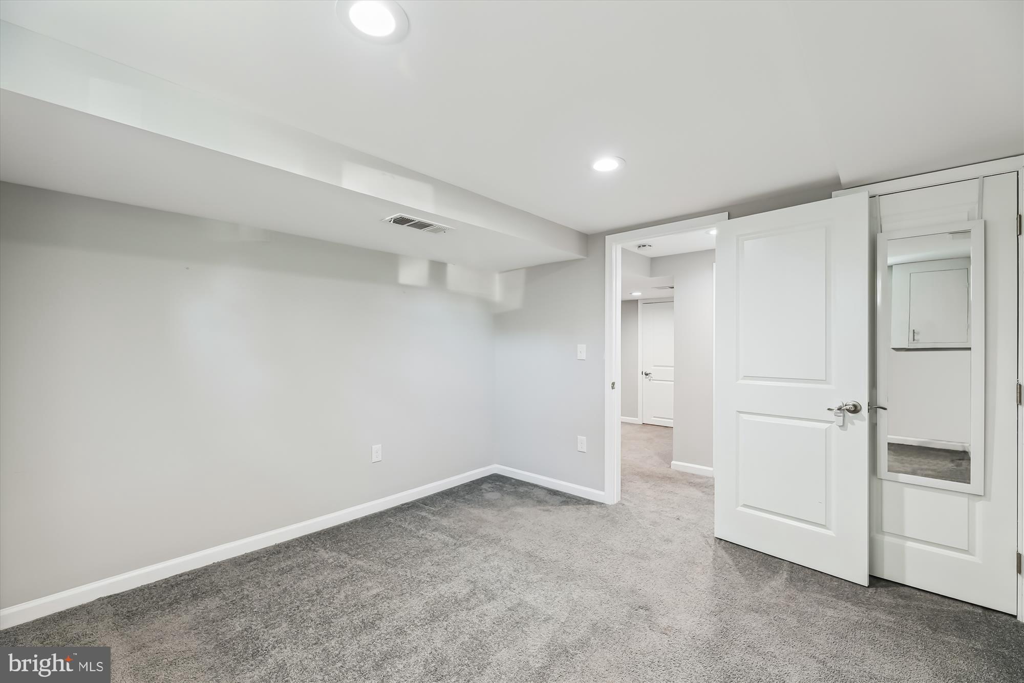 FOREST HEIGHTS - Residential