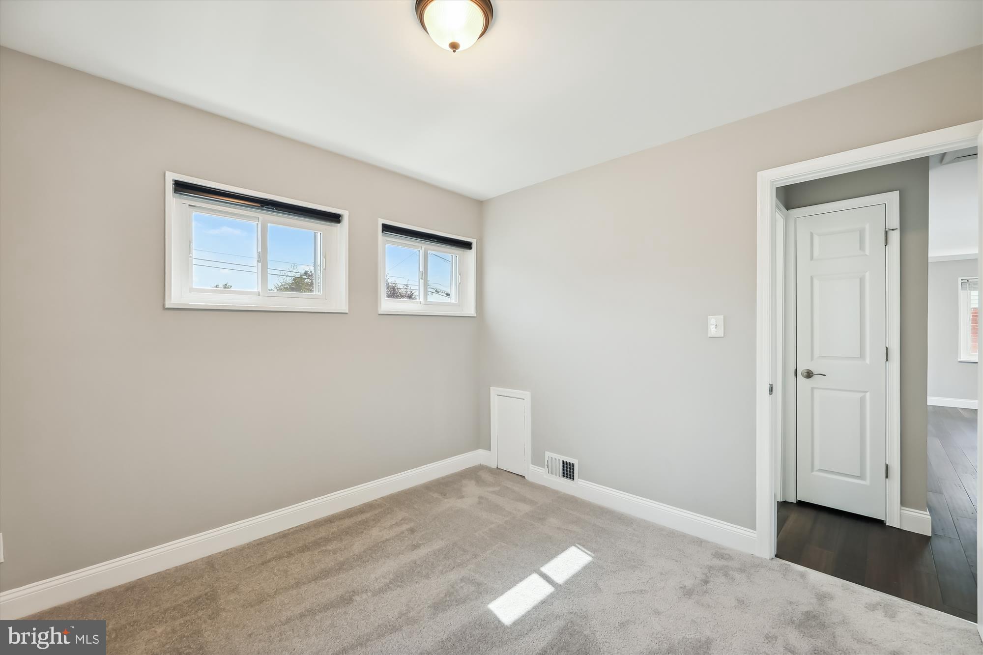 FOREST HEIGHTS - Residential