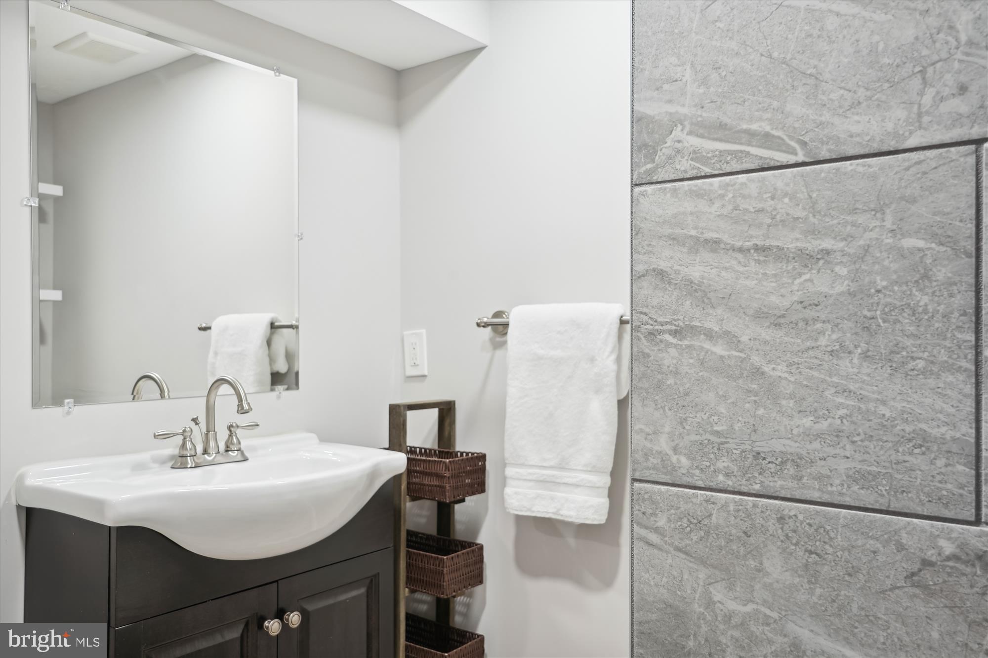 FOREST HEIGHTS - Residential