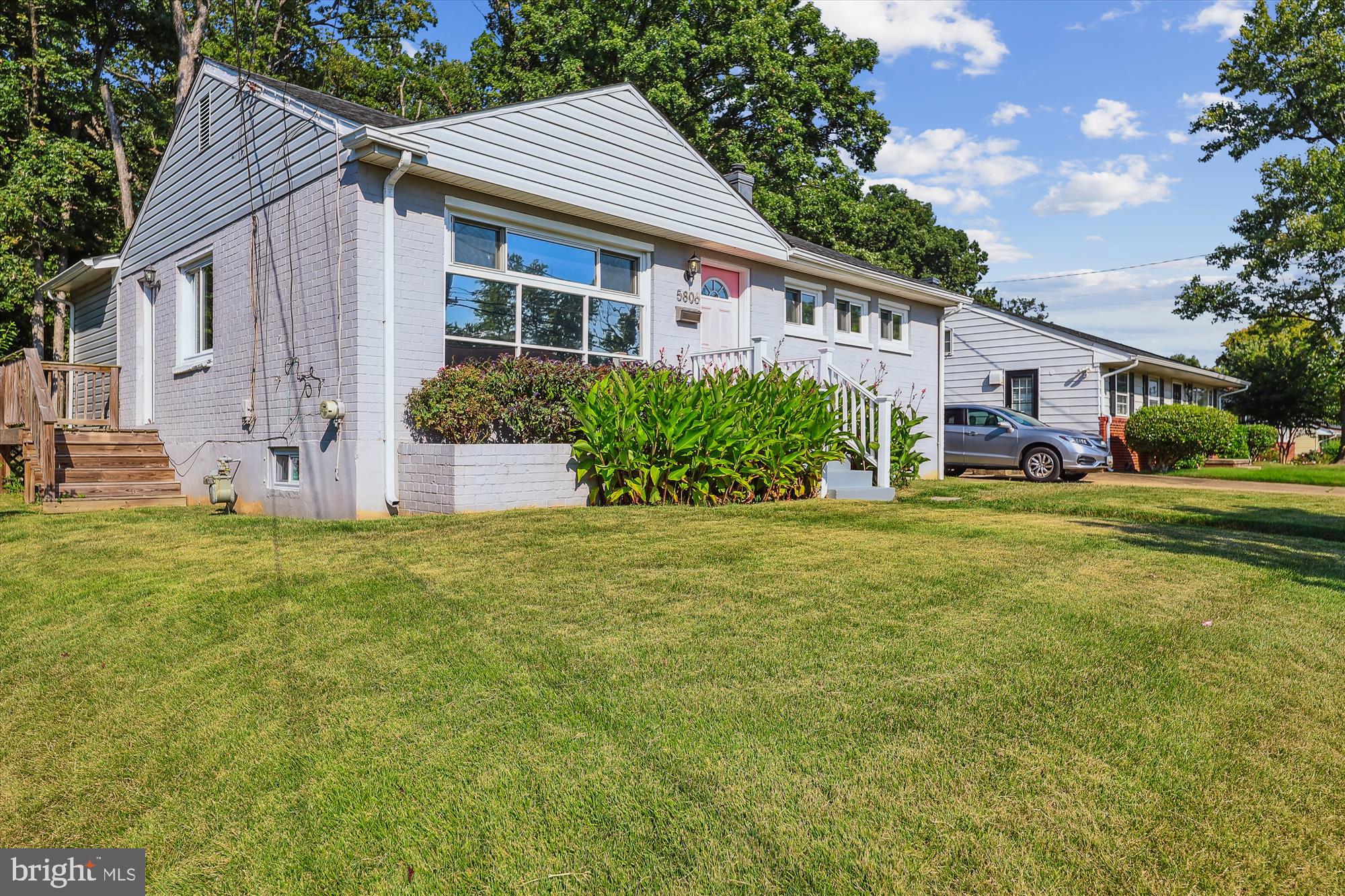 FOREST HEIGHTS - Residential